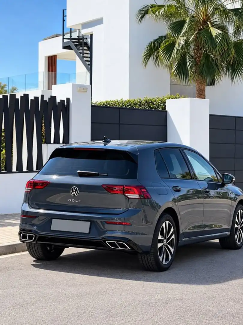 Volkswagen Golf 1.5 TSI R-Line 110kW - 2