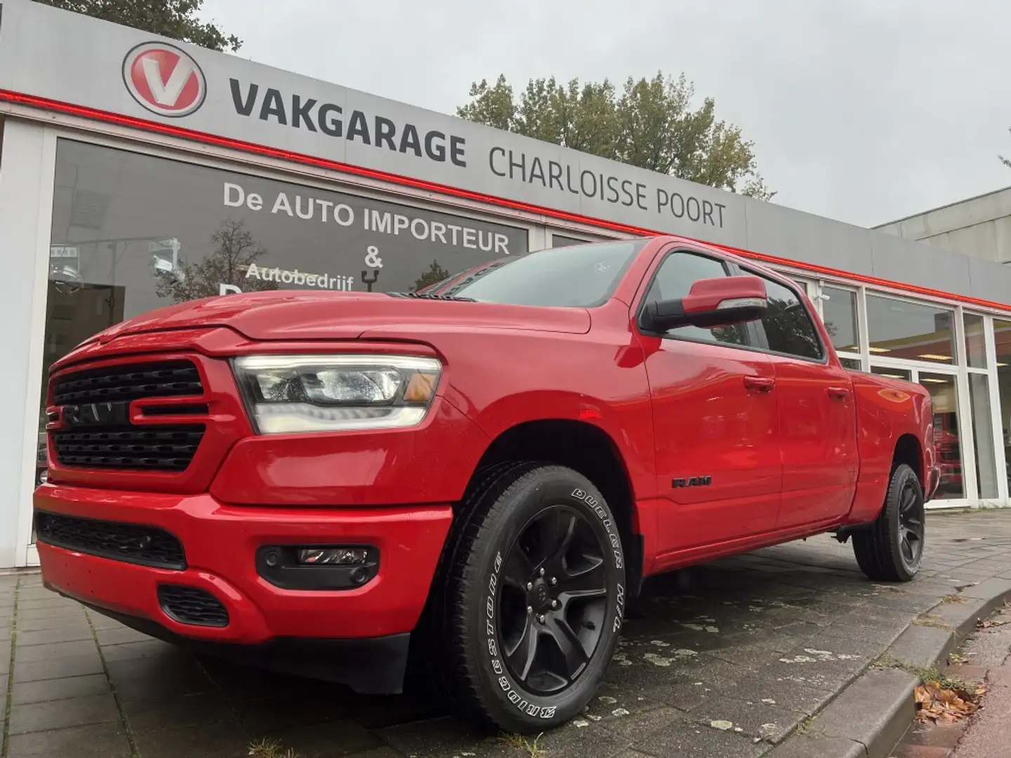 Dodge RAM 1500 SPORT 55000 netto Rouge - 1