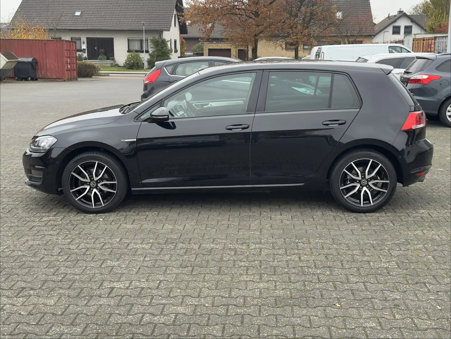 Volkswagen Golf Cup, Bi-Xenon, Buisness-Paket Klimaanlage, PDC Noir - 2
