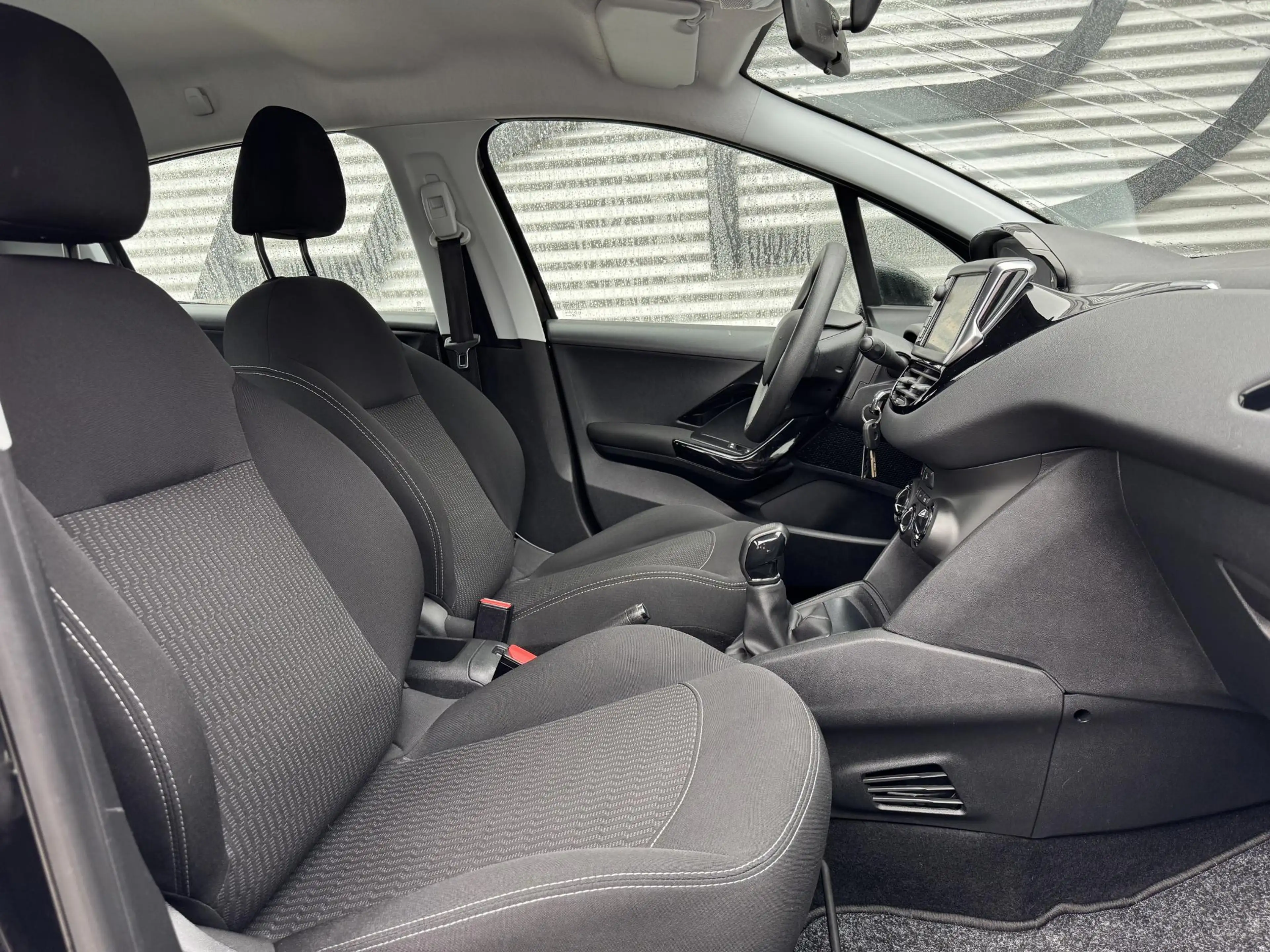Peugeot 208 1.2 PureTech Active Navi|D-riem vv in 2024|Airco|C — photo 6