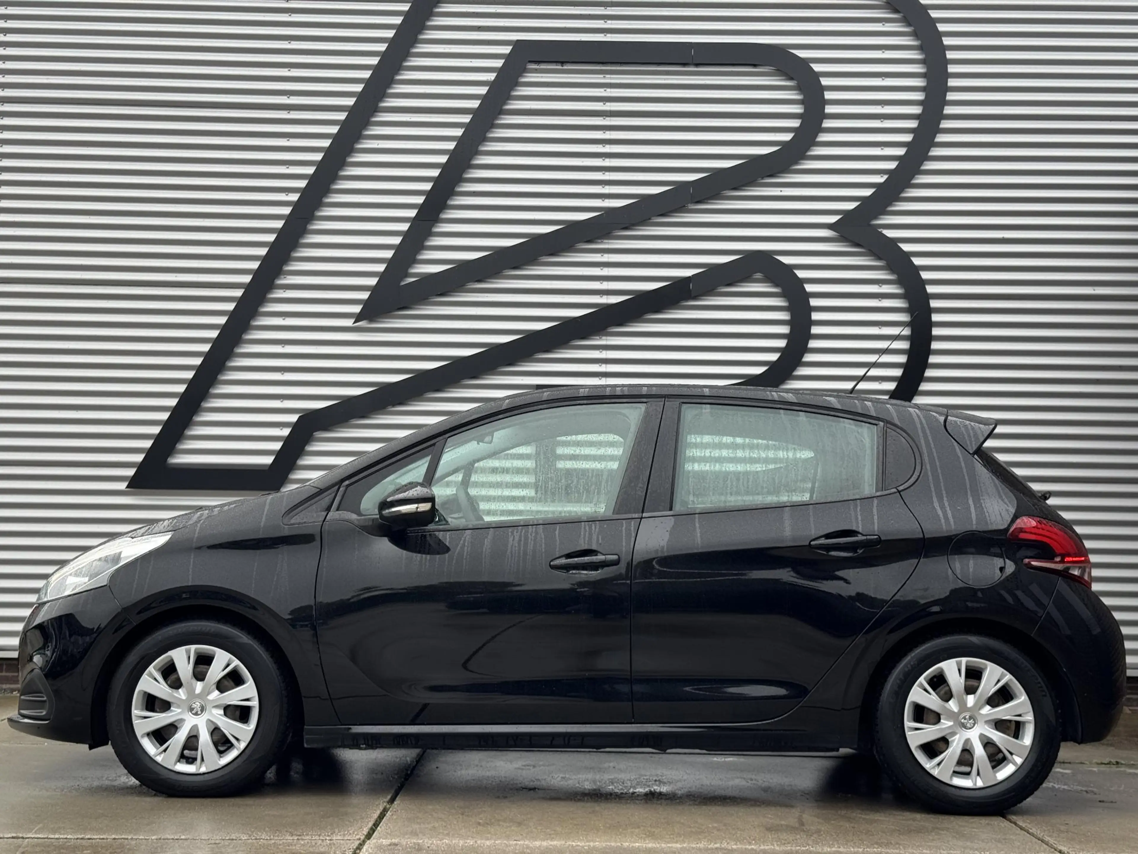 Peugeot 208 1.2 PureTech Active Navi|D-riem vv in 2024|Airco|C — photo 5