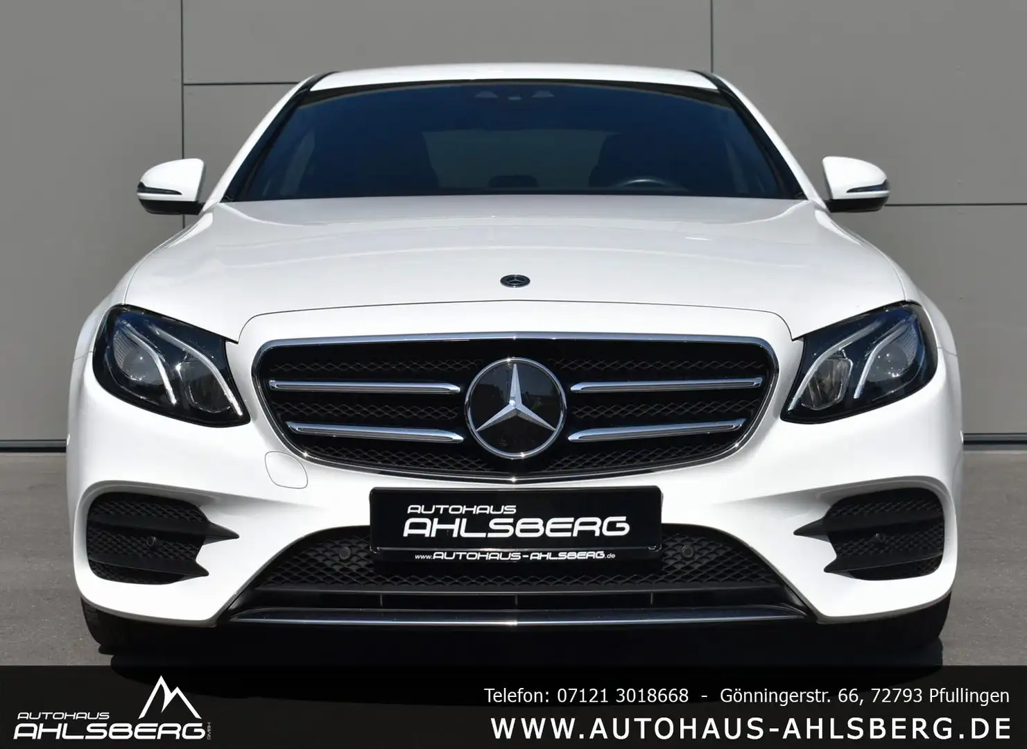 Mercedes-Benz E 220 D/AMG/ WIDES./DIST.+/AHK/RFK/LED/CAR-PLAY/DAB Weiß - 2