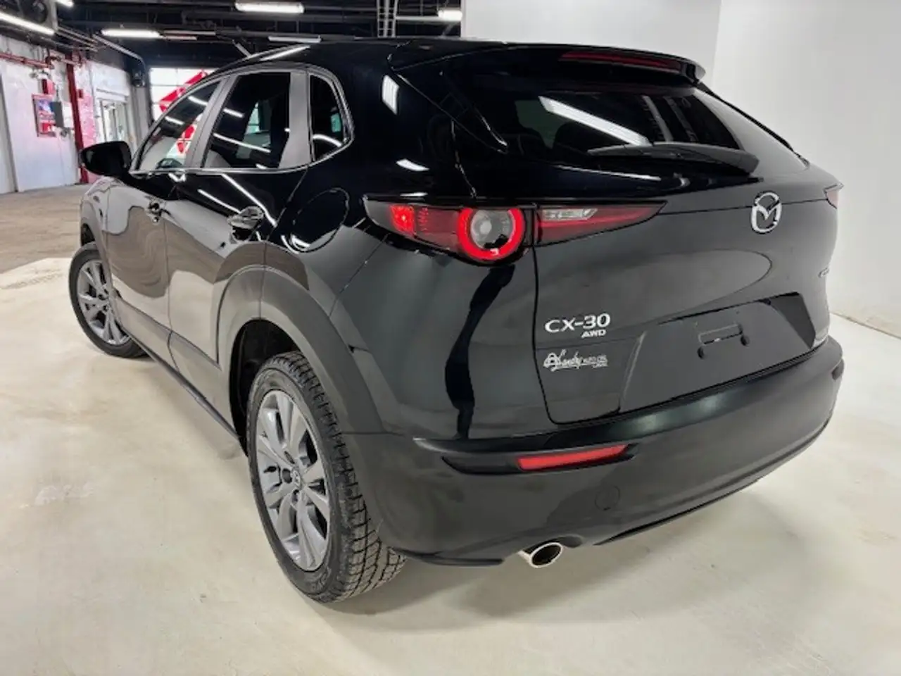 Mazda CX-30 photo Mazda CX-30