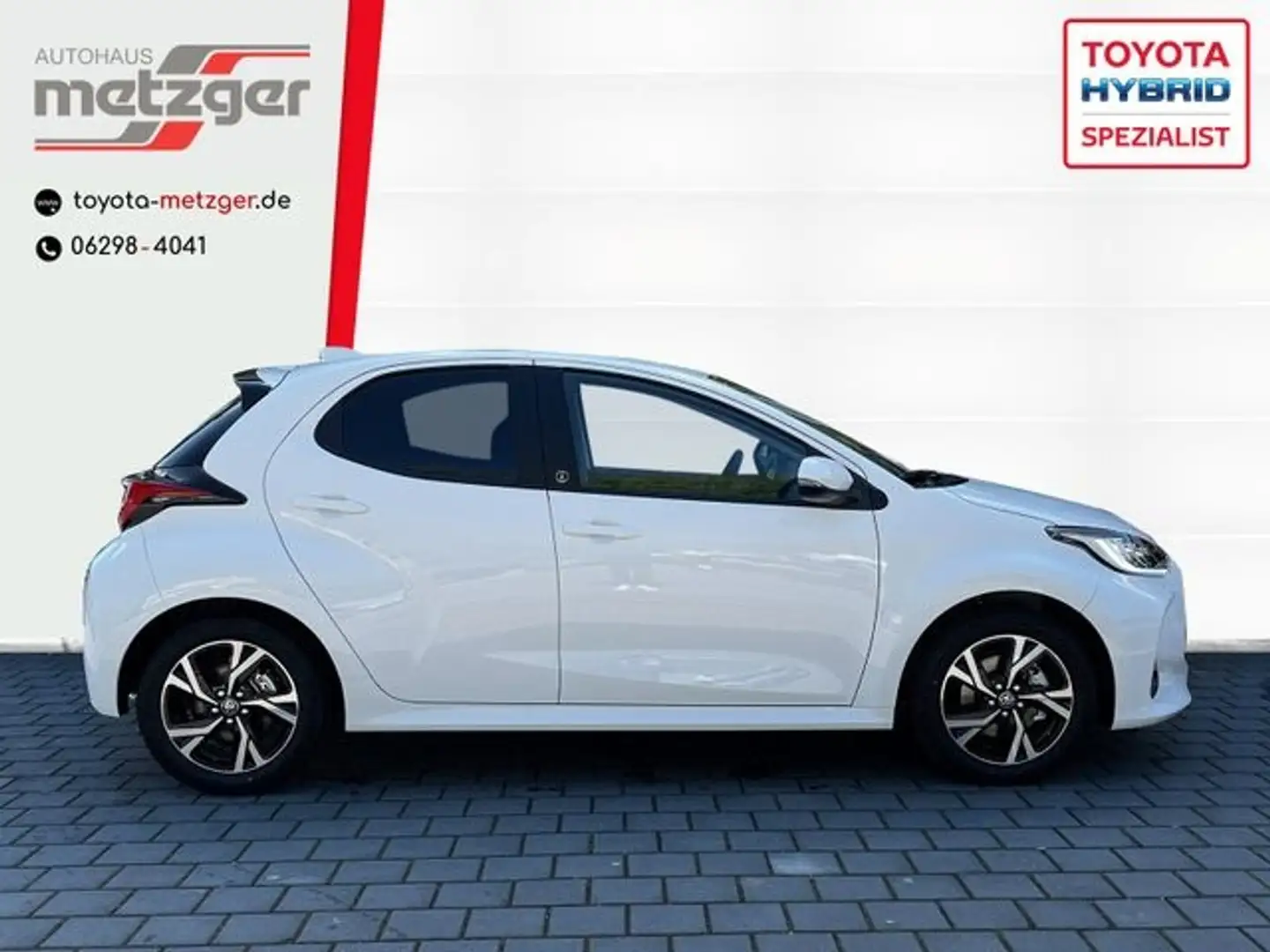 Toyota Yaris HYBRID Teamplayer +Kamera +LED-Scheinwerfer +Apple Weiß - 2