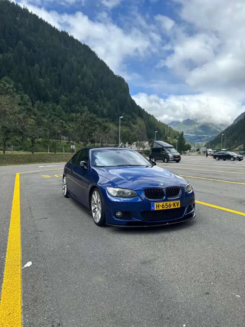 BMW 335 335i Modrá - 2