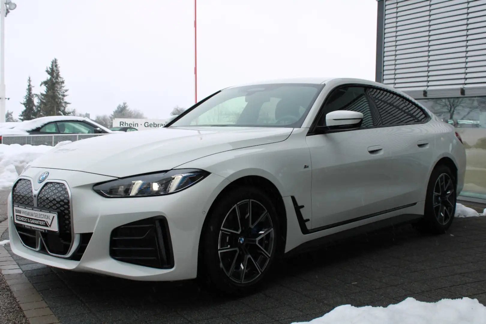 BMW i4 xDrive40 Gran Coupé M Sport HeadUp Kamera DAP Blanc - 1