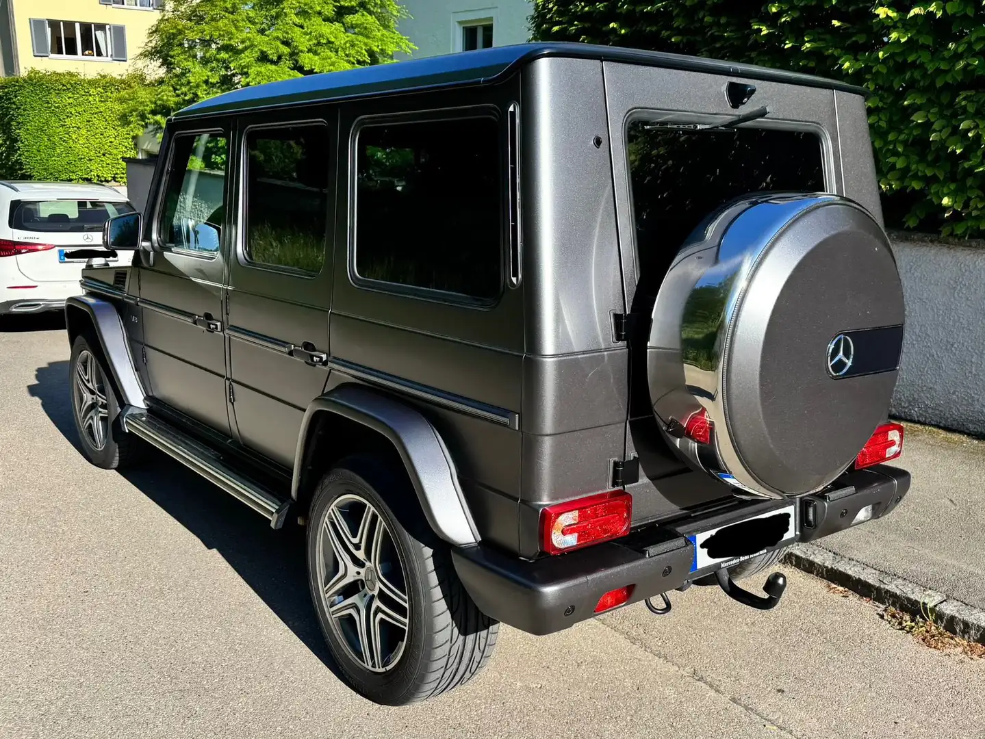Mercedes-Benz G 500 G 500 AMG Line Designo - Liebhaberfahrzeug mit VA Schwarz - 2