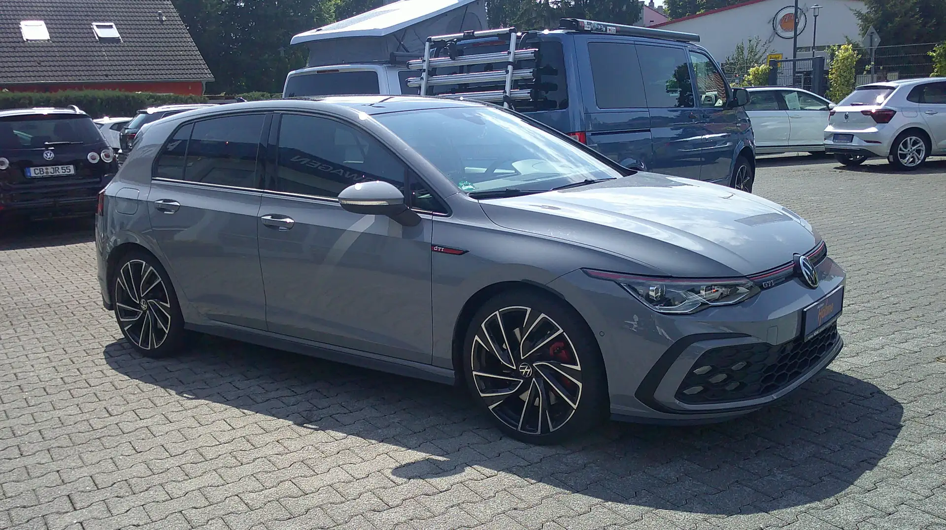 Volkswagen Golf GTI Standheizung DCC  Panorama-Dach Gris - 2