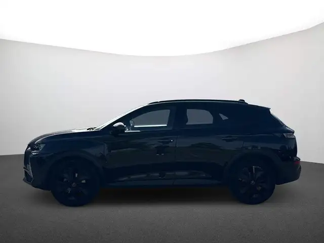 DS Automobiles DS 7 view 4