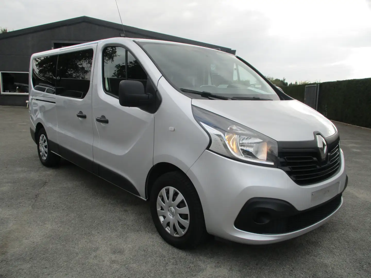 Renault Trafic dCi 125 L2H1 9-Zitplaatsen/Airco/Camera/106.000km Argent - 2