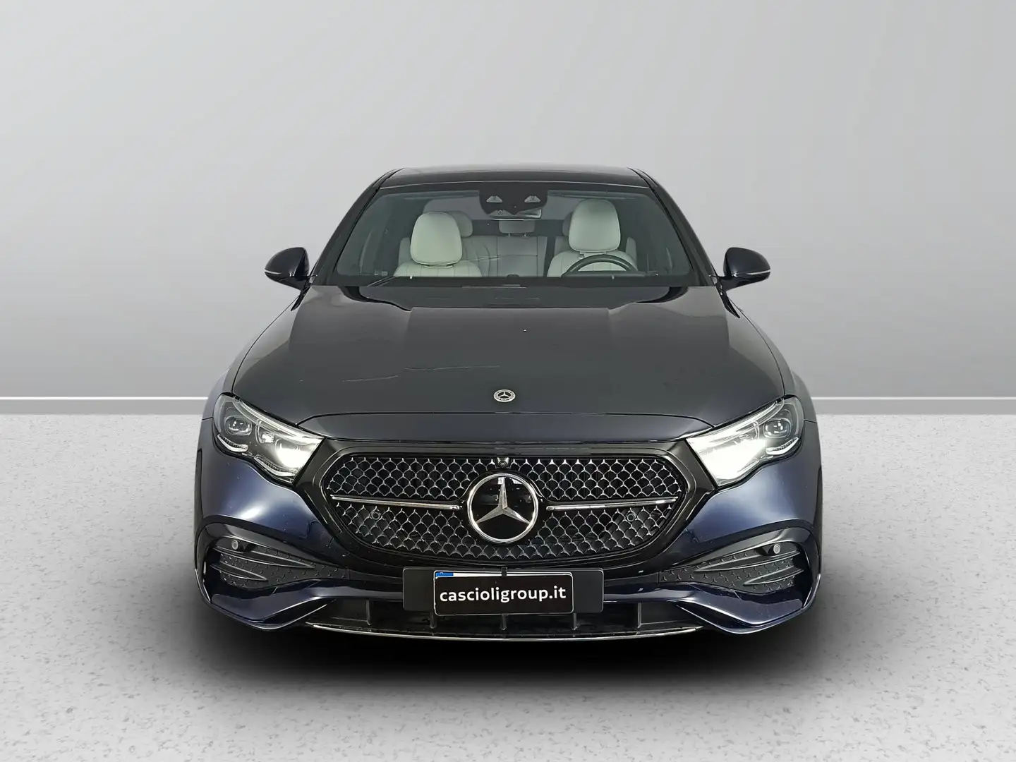 Mercedes-Benz E 220 220 d AMG Line Premium auto Blu/Azzurro - 2