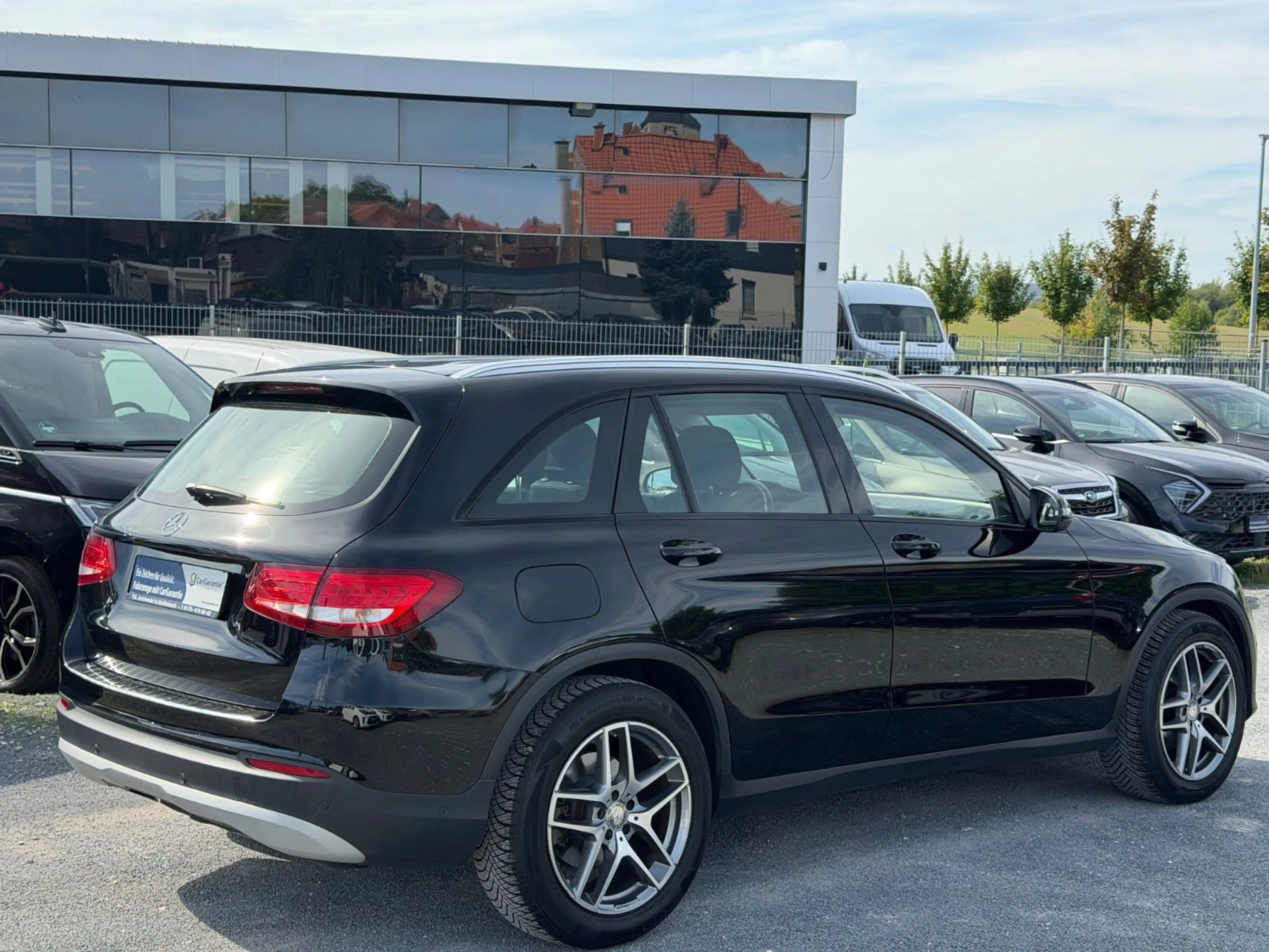 Mercedes-Benz GLC 220 d 4Matic/AHK/NAVI/EURO 6 — photo 6