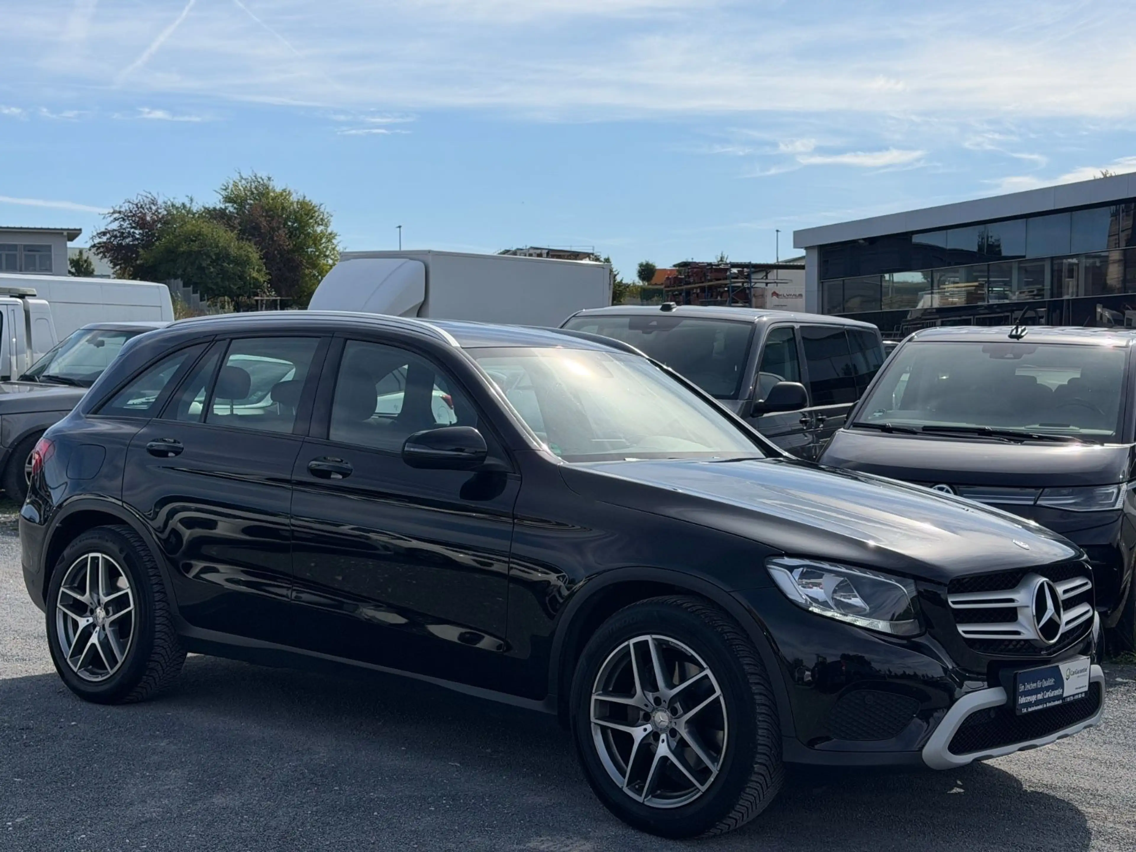 Mercedes-Benz GLC 220 d 4Matic/AHK/NAVI/EURO 6 — photo 3