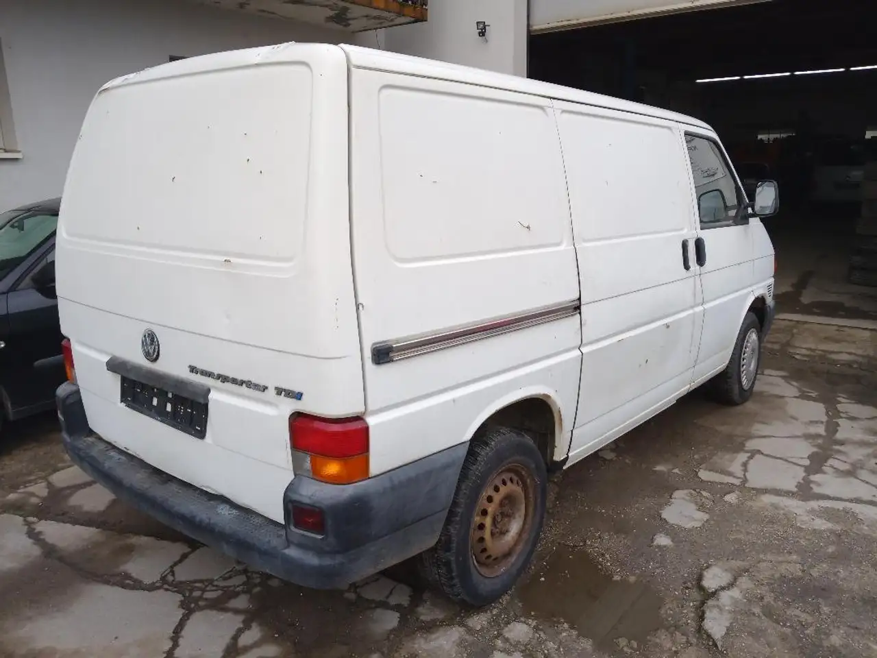 Volkswagen T4 Transporter 7DA1U2, foto 3