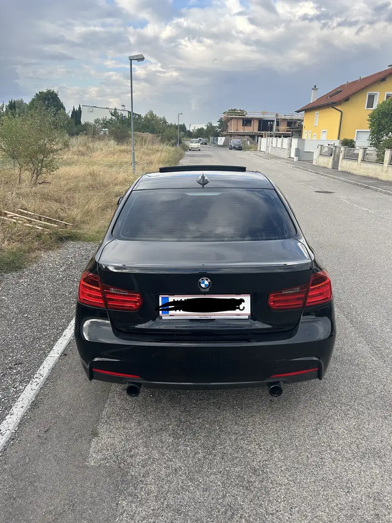 BMW 330 330d Aut. M-Paket - 2