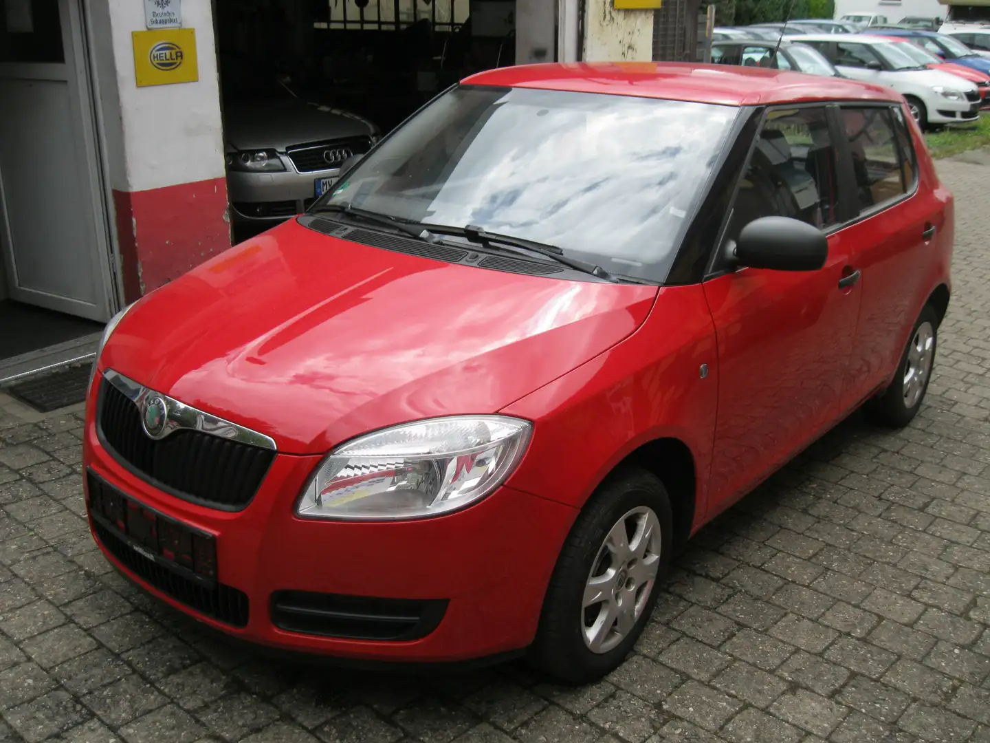 Skoda Fabia 1.2 HTP Rot - 2