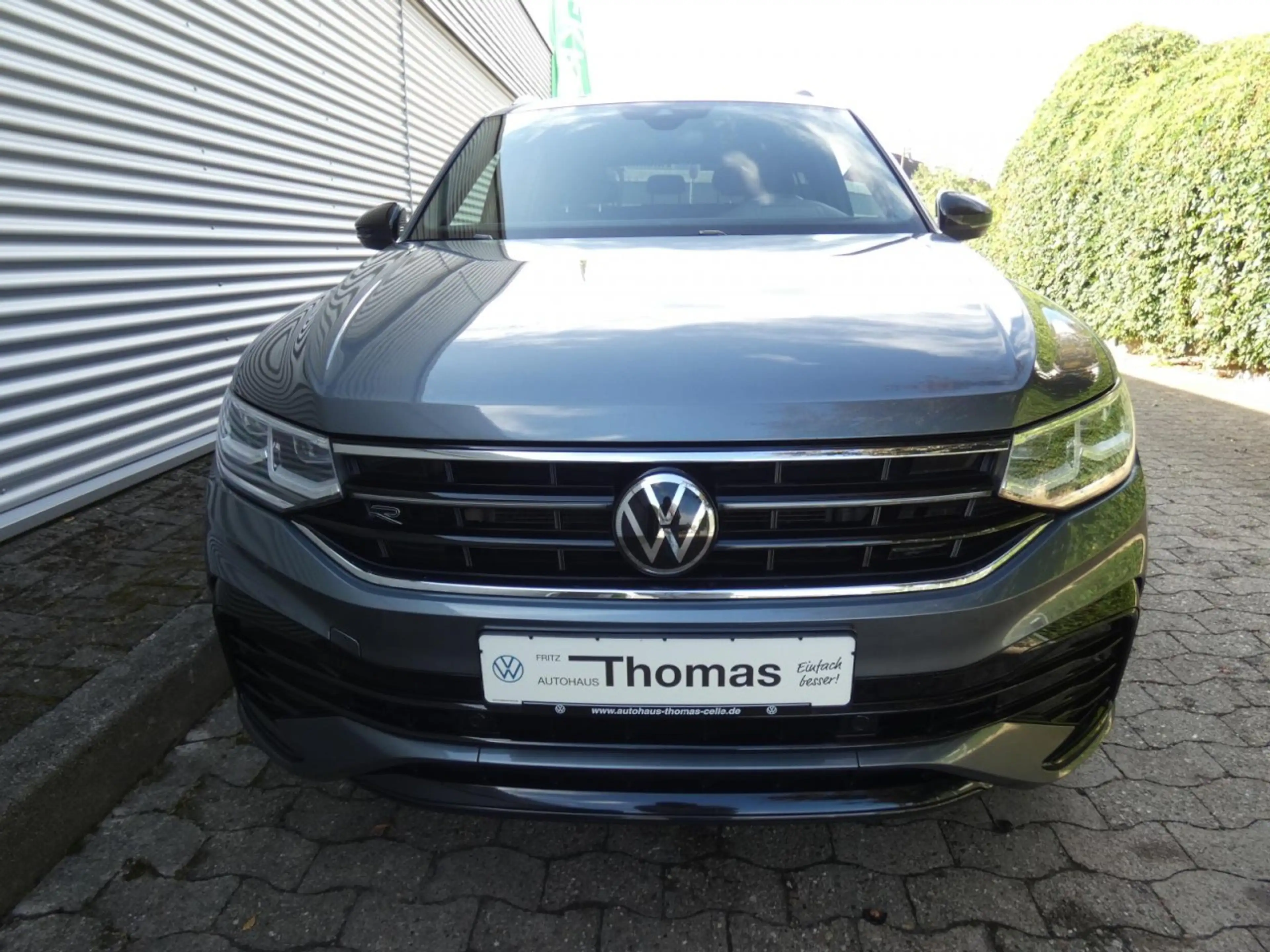 Volkswagen Tiguan Allspace Allspace R-Line Tiguan Allspace 2.0 TSI DSG 4Motion R-Line MLED — photo 2