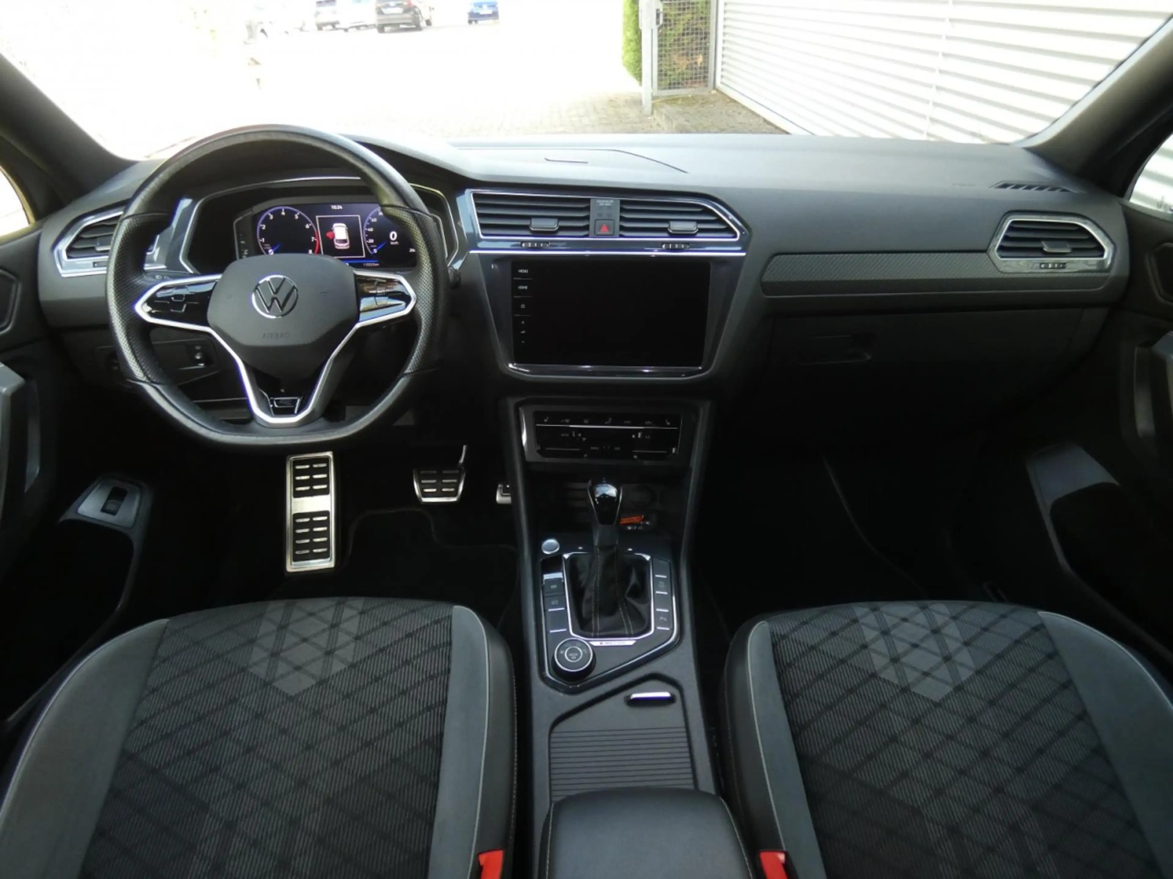 Volkswagen Tiguan Allspace Allspace R-Line Tiguan Allspace 2.0 TSI DSG 4Motion R-Line MLED — photo 11