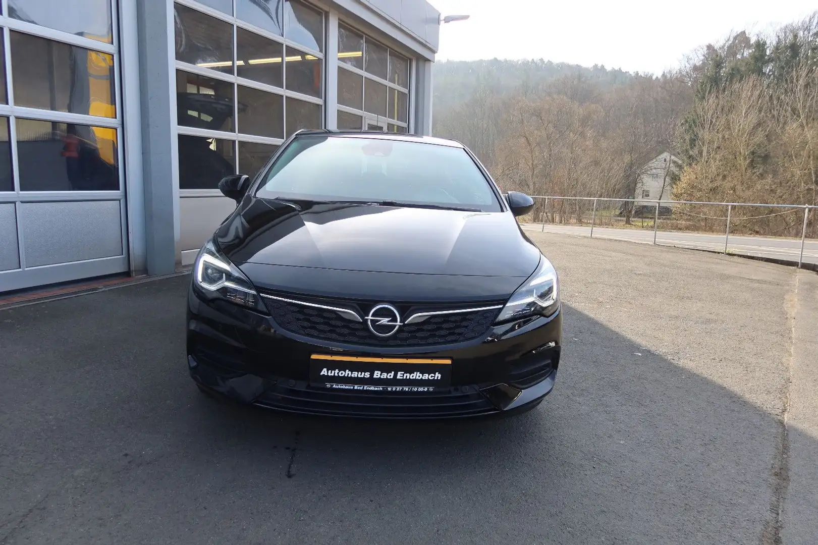 Opel Astra K Lim. 5-trg. Design & Tech Start/Stop Schwarz - 2