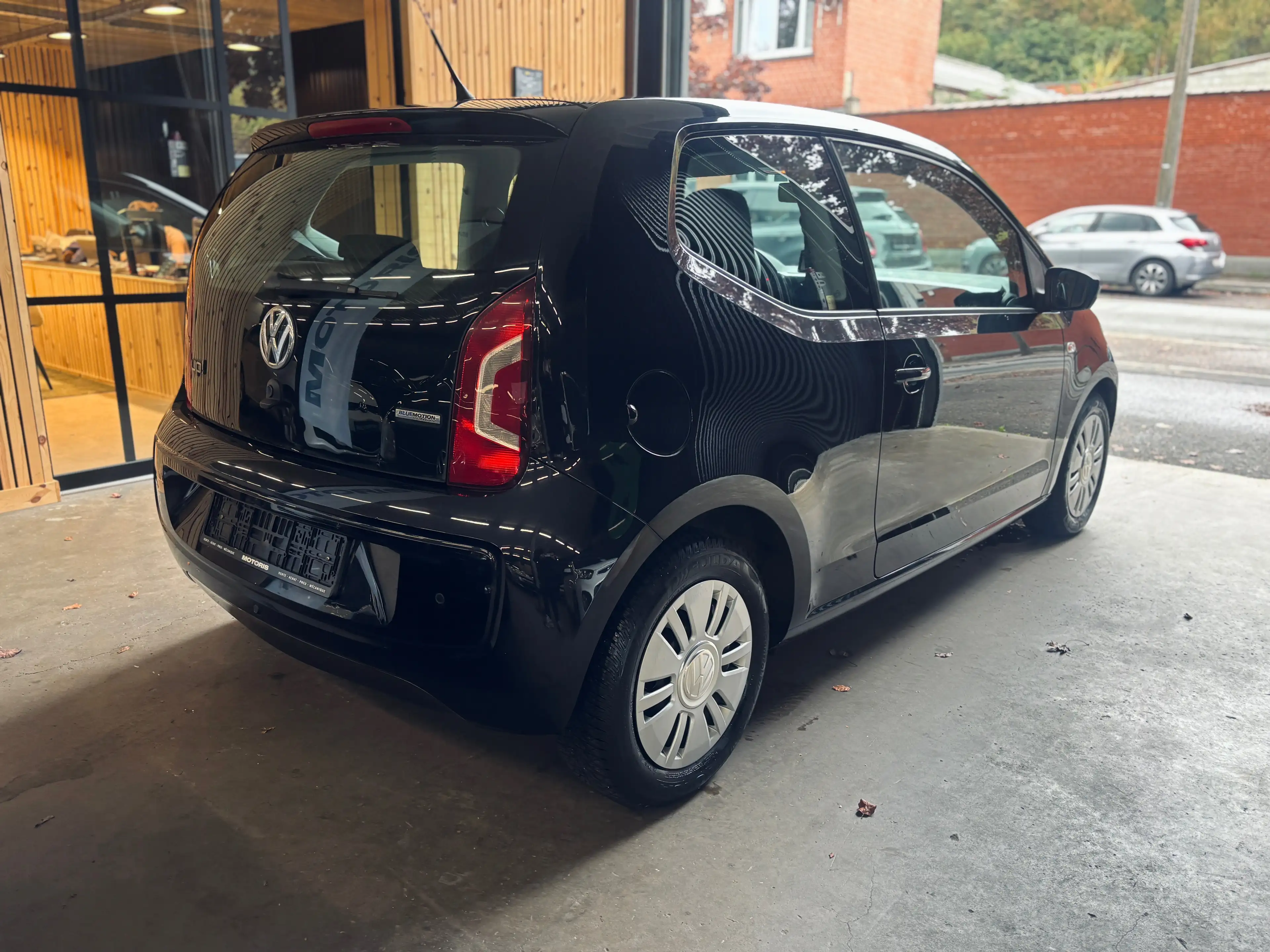 Volkswagen up! Up! 1.0i up! BMT — photo 5