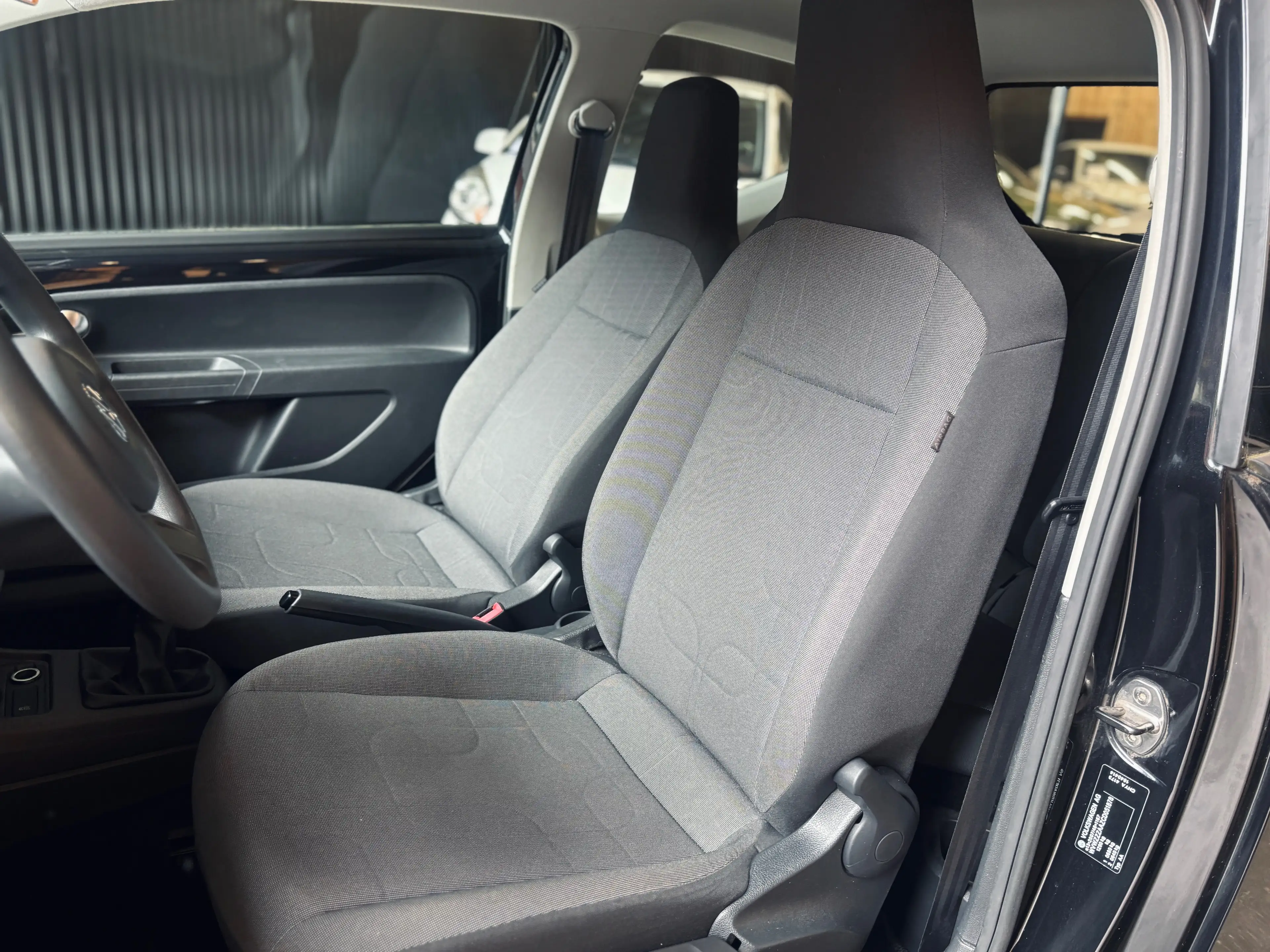 Volkswagen up! Up! 1.0i up! BMT — photo 13