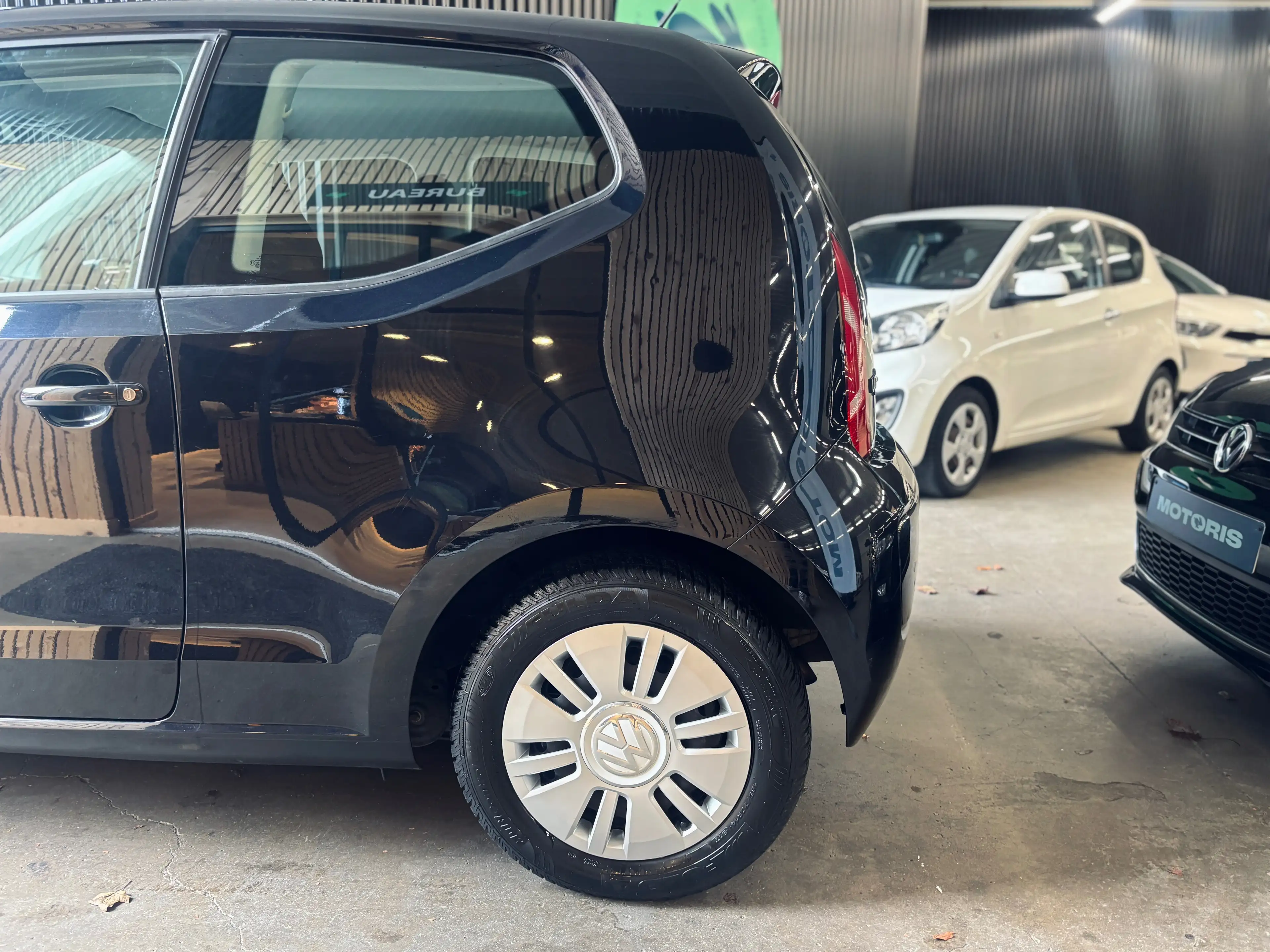 Volkswagen up! Up! 1.0i up! BMT — photo 11