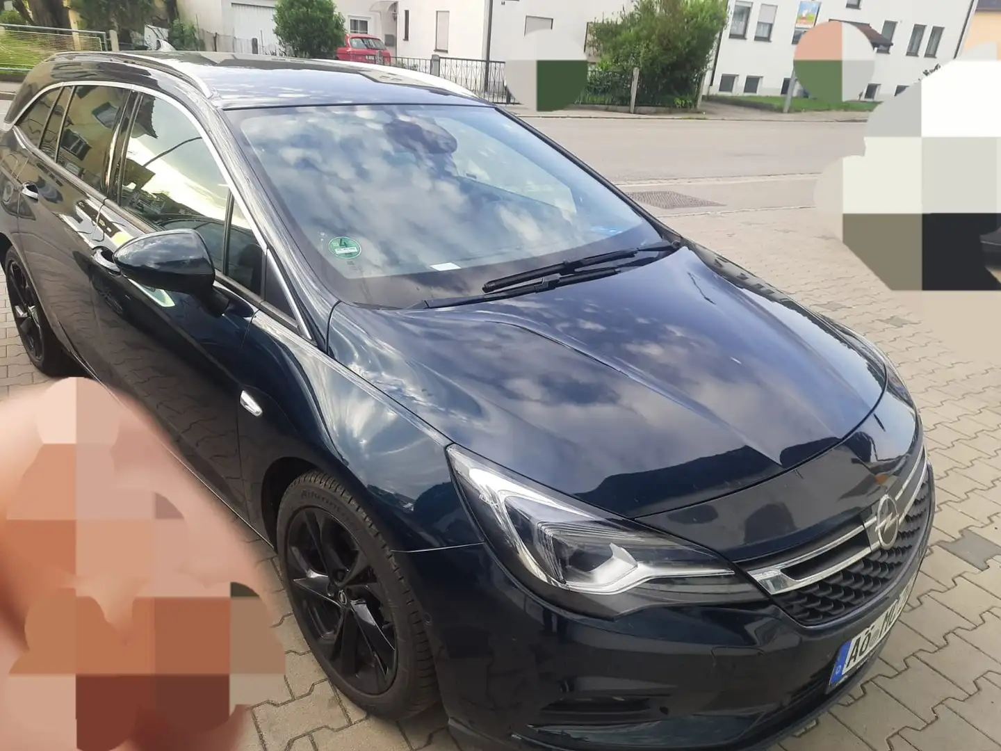 Opel Astra Astra 1.6 D (CDTI) Start/Stop Sports Tourer Innova Grün - 1
