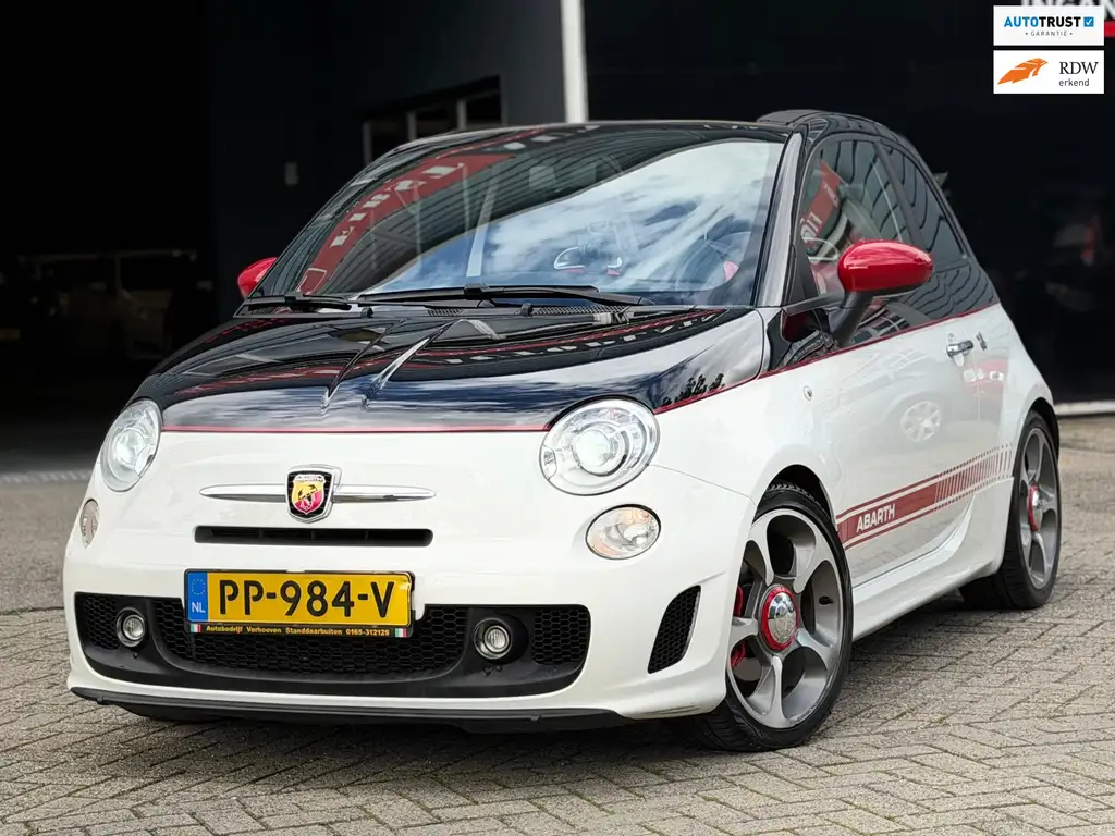 Fiat 500C Abarth 2012 из Европы — купить под ключ
