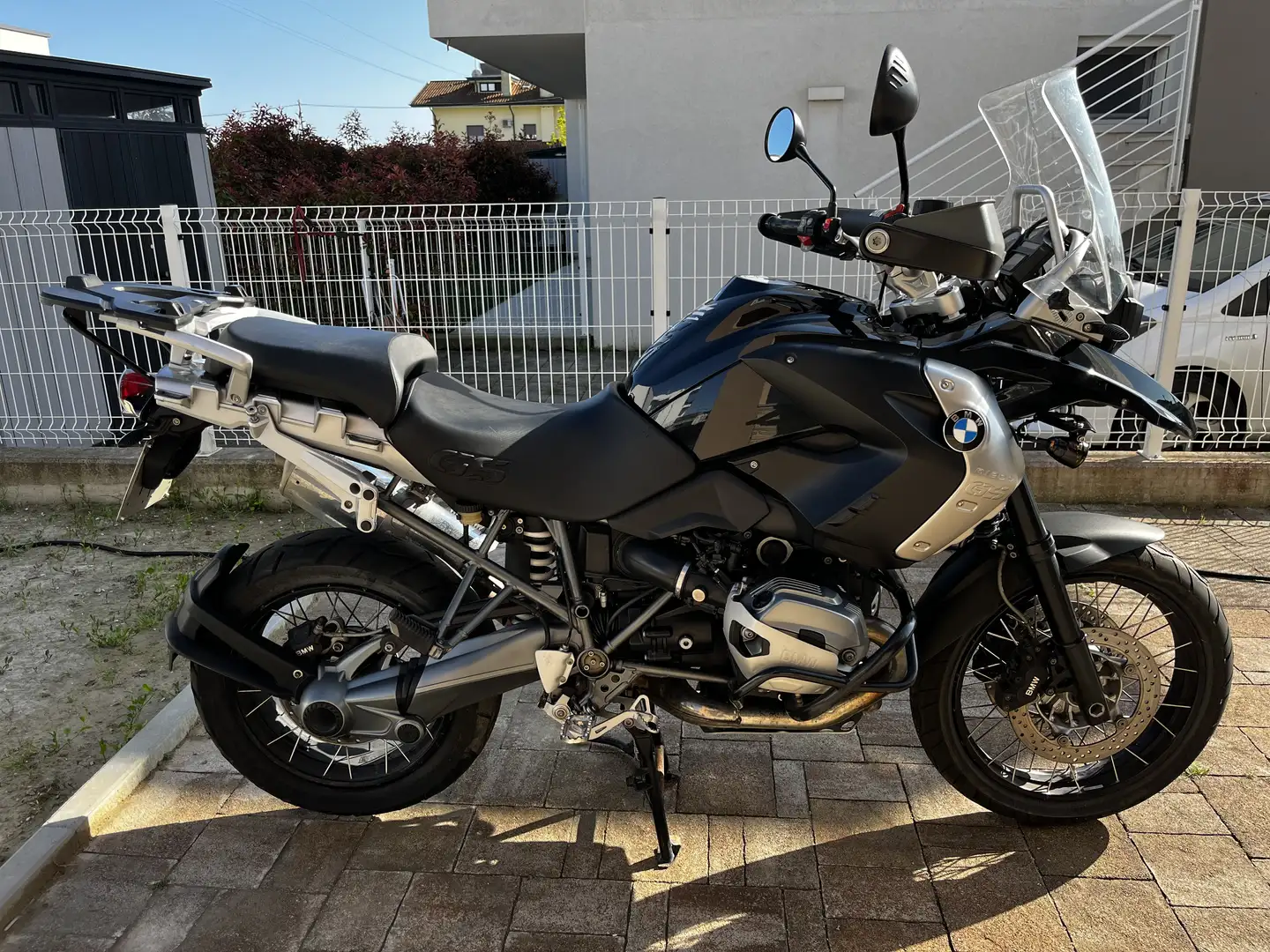 BMW R 1200 GS triple black - 2