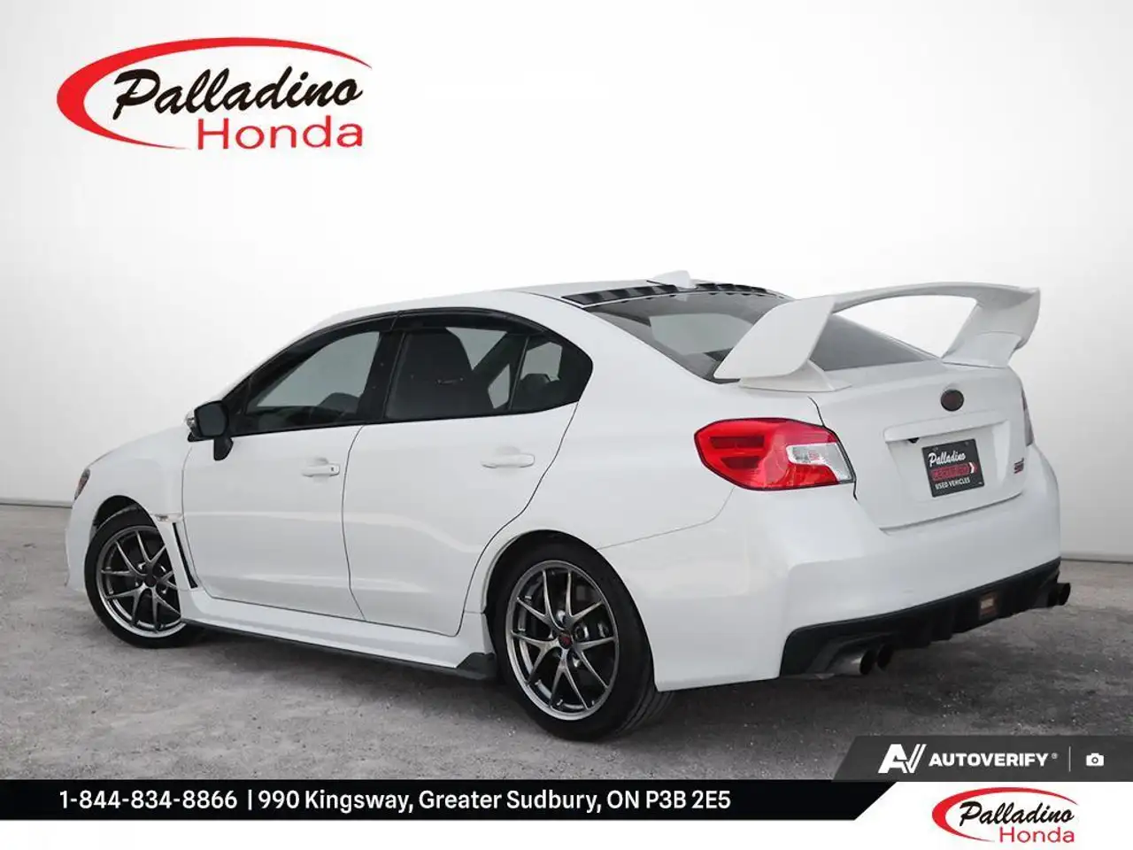 Subaru WRX снимка Subaru WRX