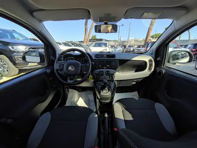 Fiat Panda view 8