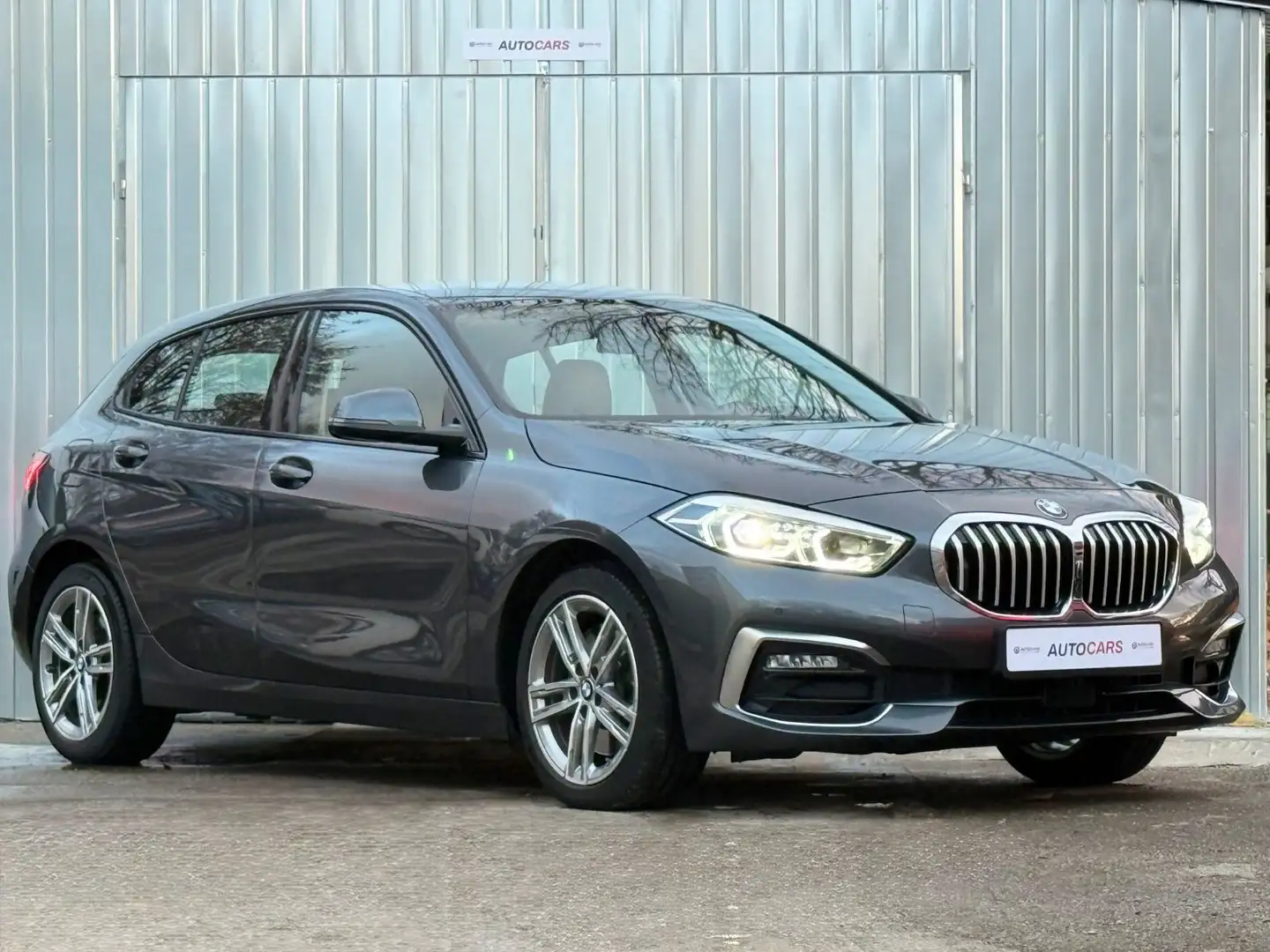BMW 120 d xDrive Luxury Line/HEAD-UP/TEMP/LED/CAR-PL Grau - 2