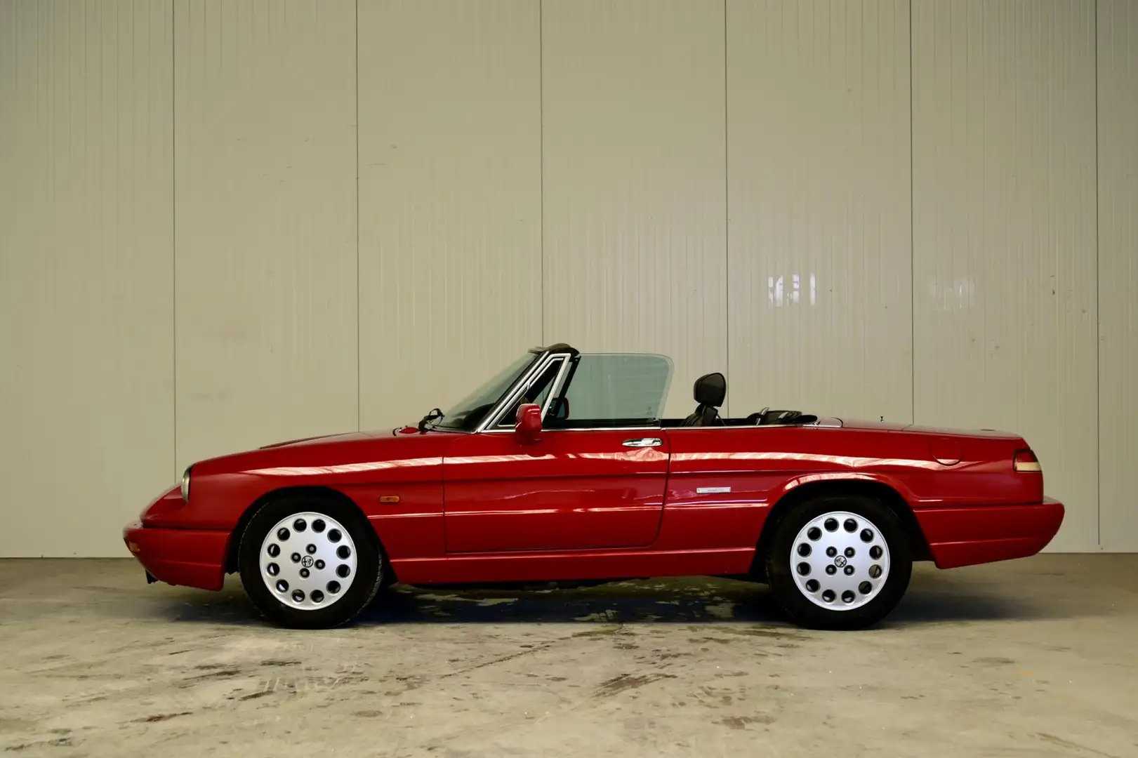 Alfa Romeo Spider 2.0 Rood - 2