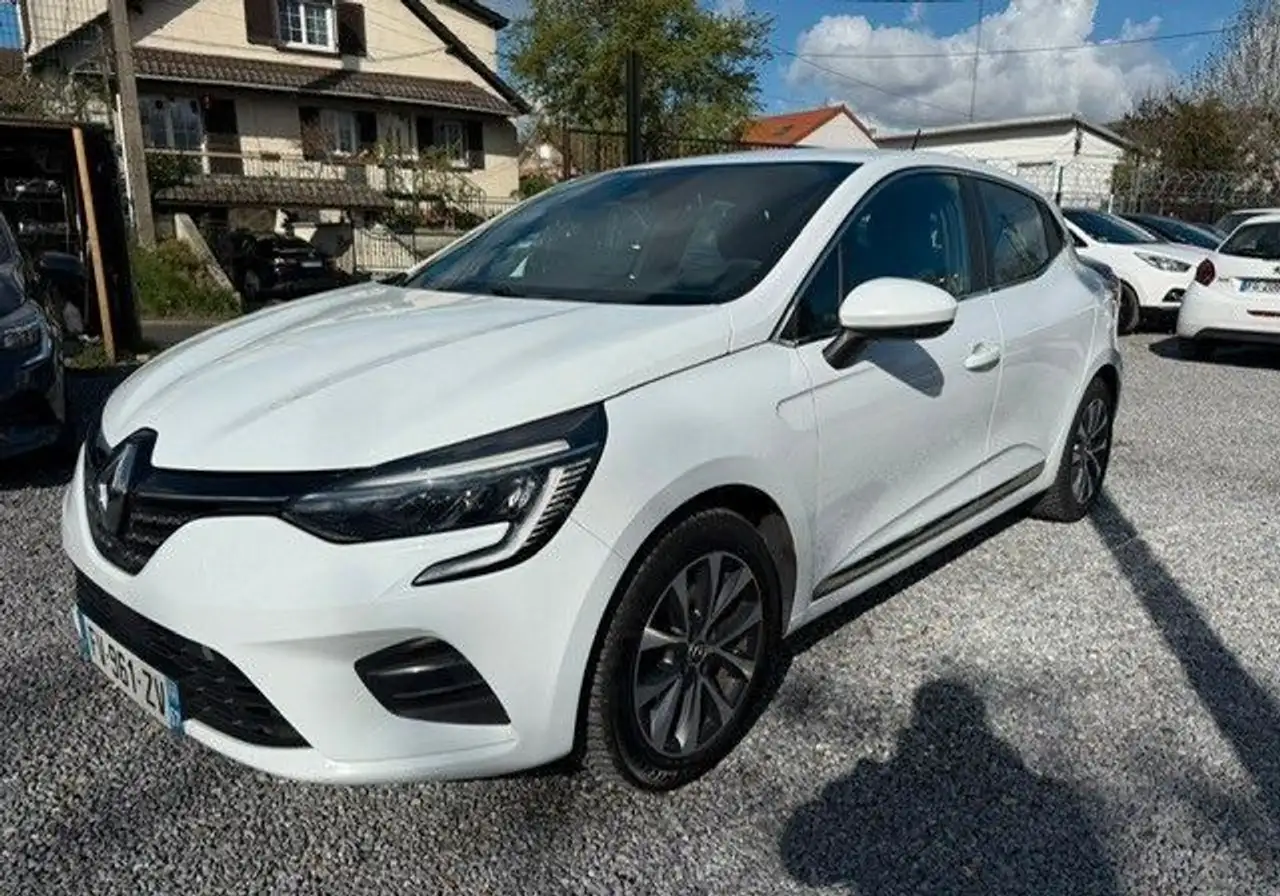 Renault Clio V TCE 130 EDC INTENS