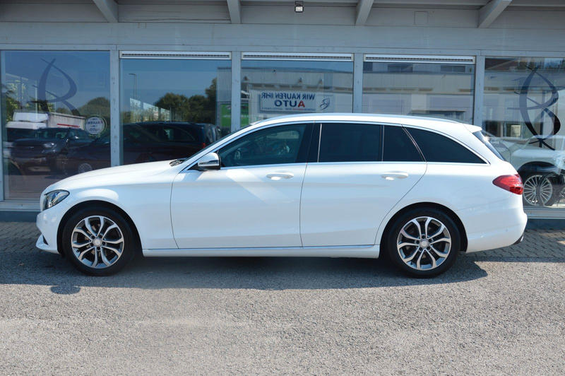 Mercedes-Benz C 220 d T*AVANTGARDE*PARK*SHZ*TEMP*CD*RDK*AHK* — photo 2