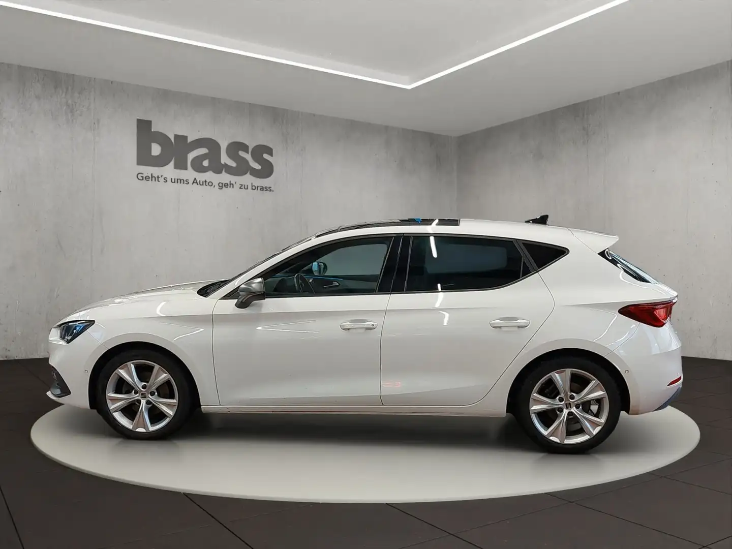 SEAT Leon FR 1.5 eTSI ACT 110 kW (150 PS) 7-Gang-DSG Weiß - 2