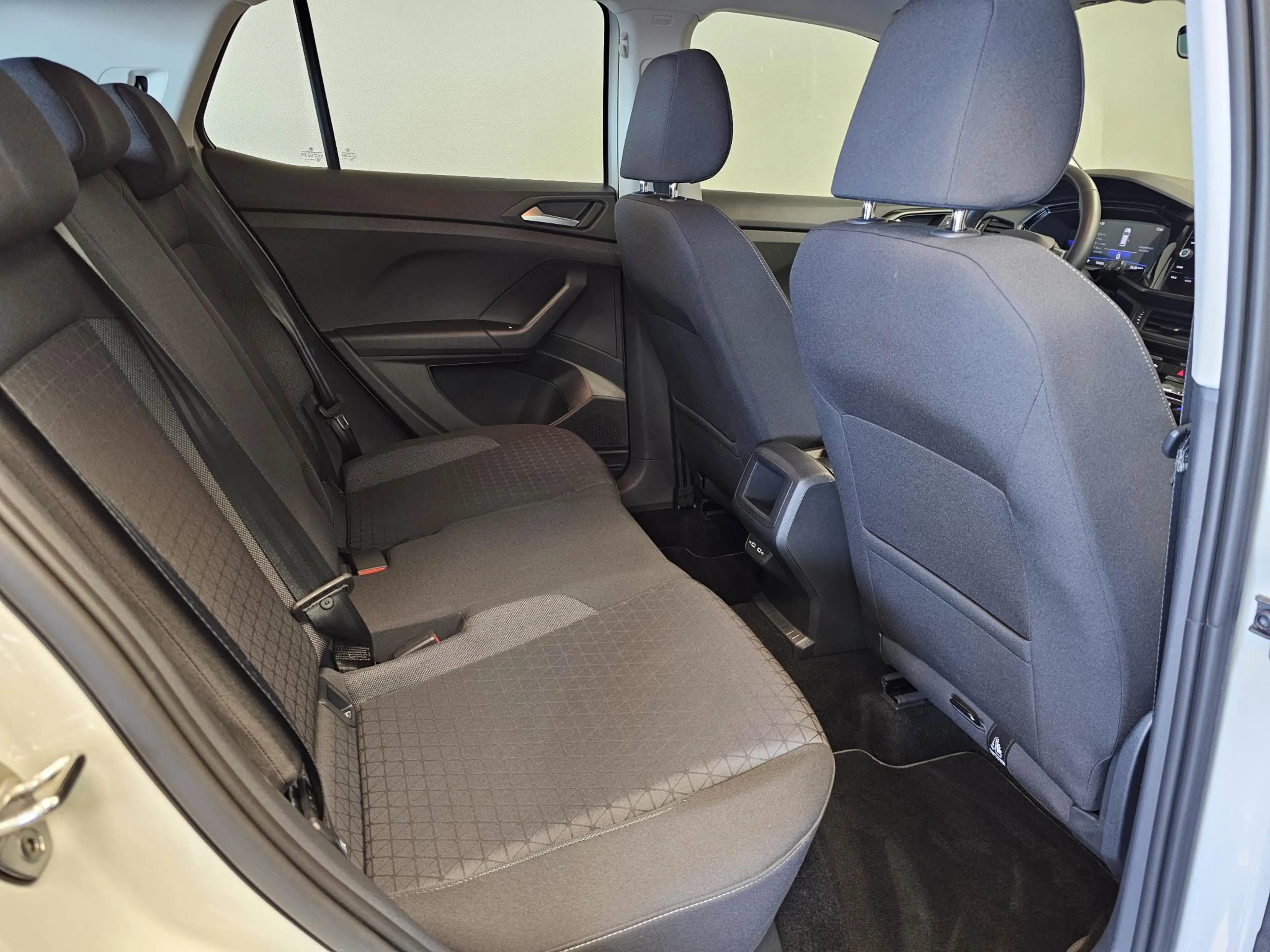 Volkswagen T-Cross 1.0 TSI DSG Life | Camera | Adaptive cruise | Stoe — photo 24