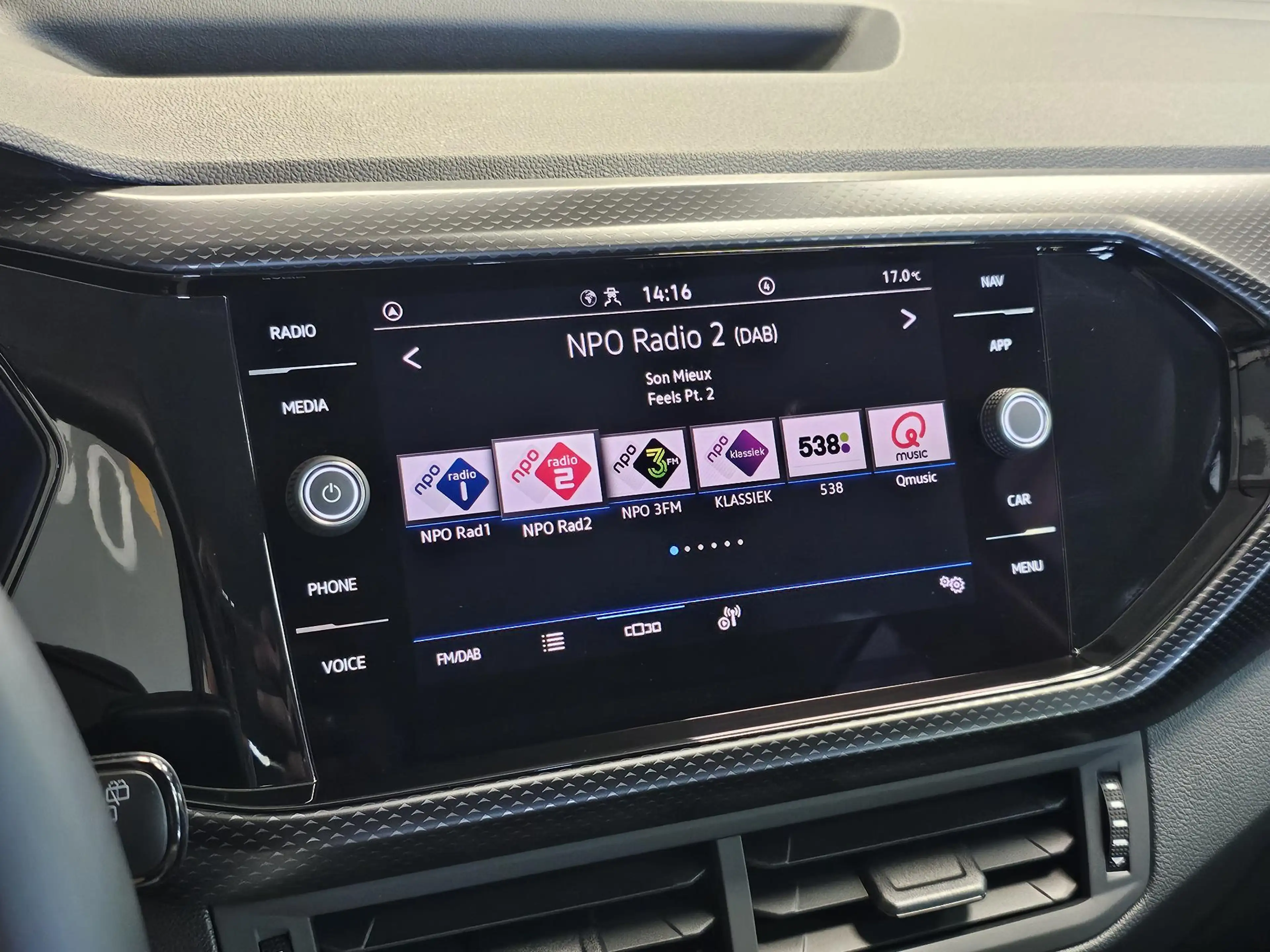 Volkswagen T-Cross 1.0 TSI DSG Life | Camera | Adaptive cruise | Stoe — photo 16