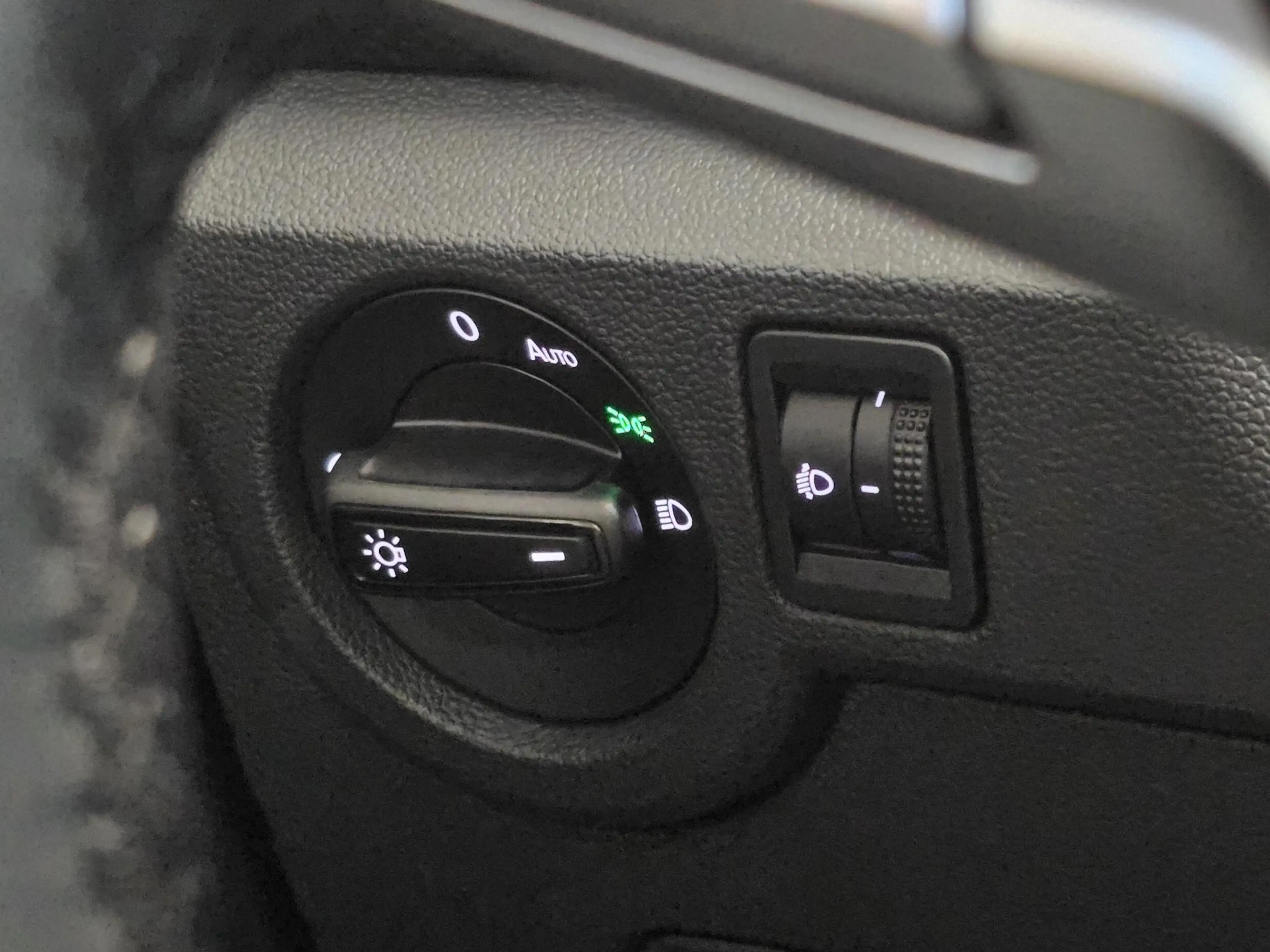 Volkswagen T-Cross 1.0 TSI DSG Life | Camera | Adaptive cruise | Stoe — photo 21