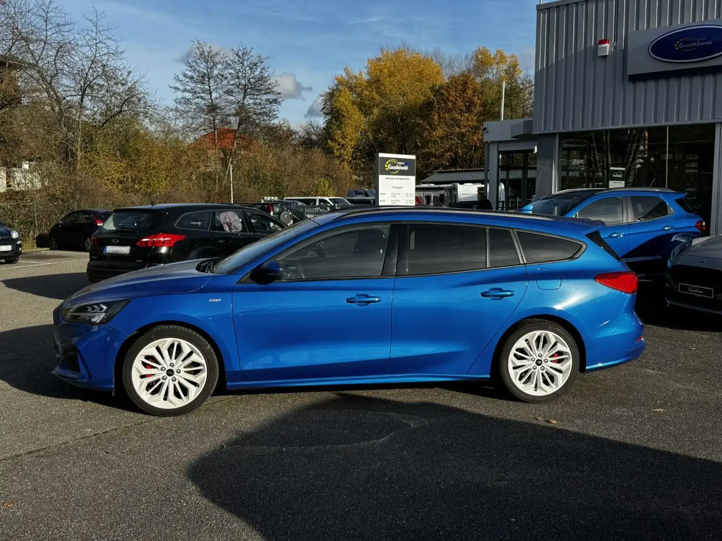 Ford Focus Turnier ST-Line 1.5 EcoBoost Blau - 2