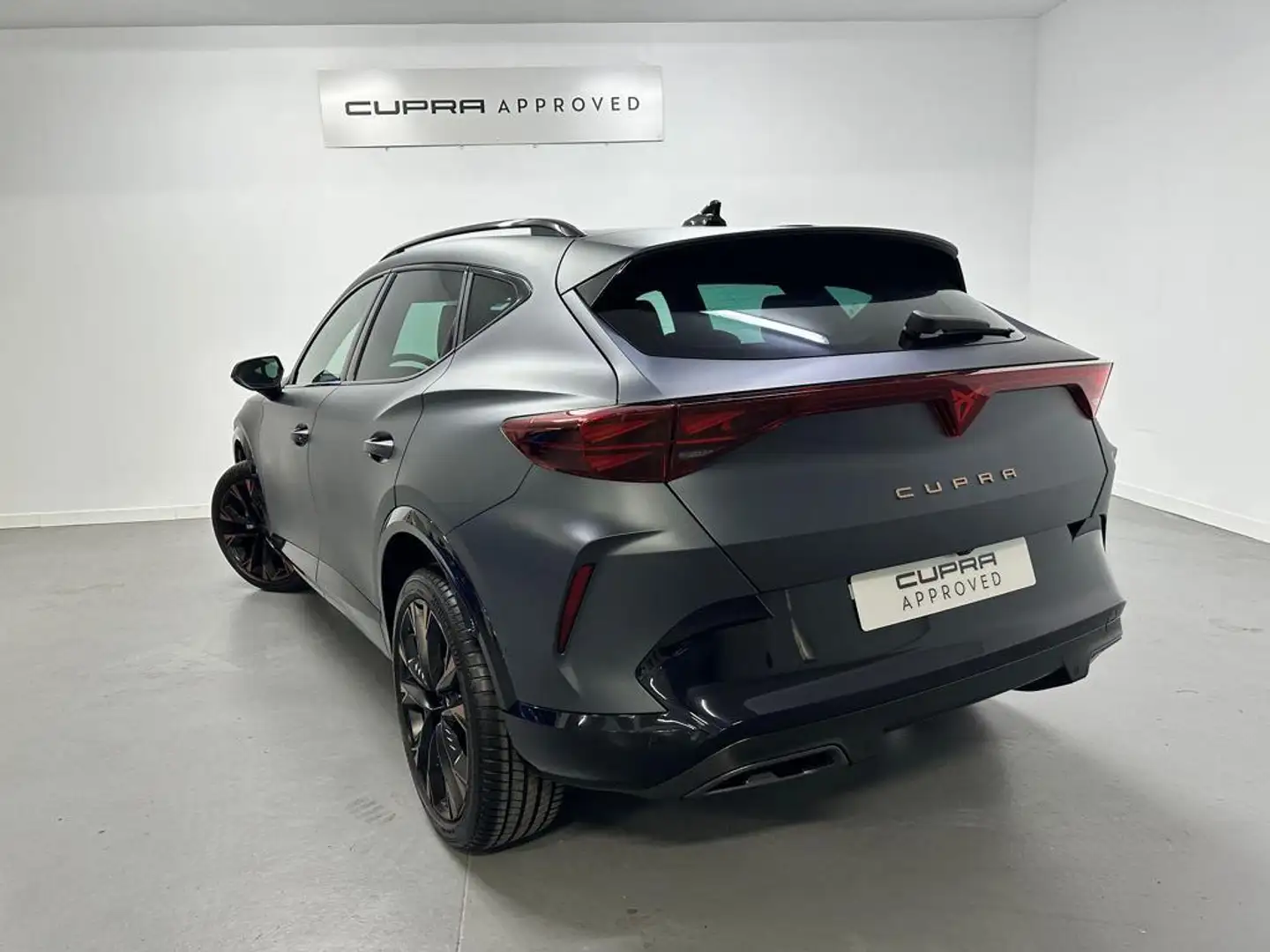 CUPRA Formentor 1.5 eTSI 150 DSG Gris - 2