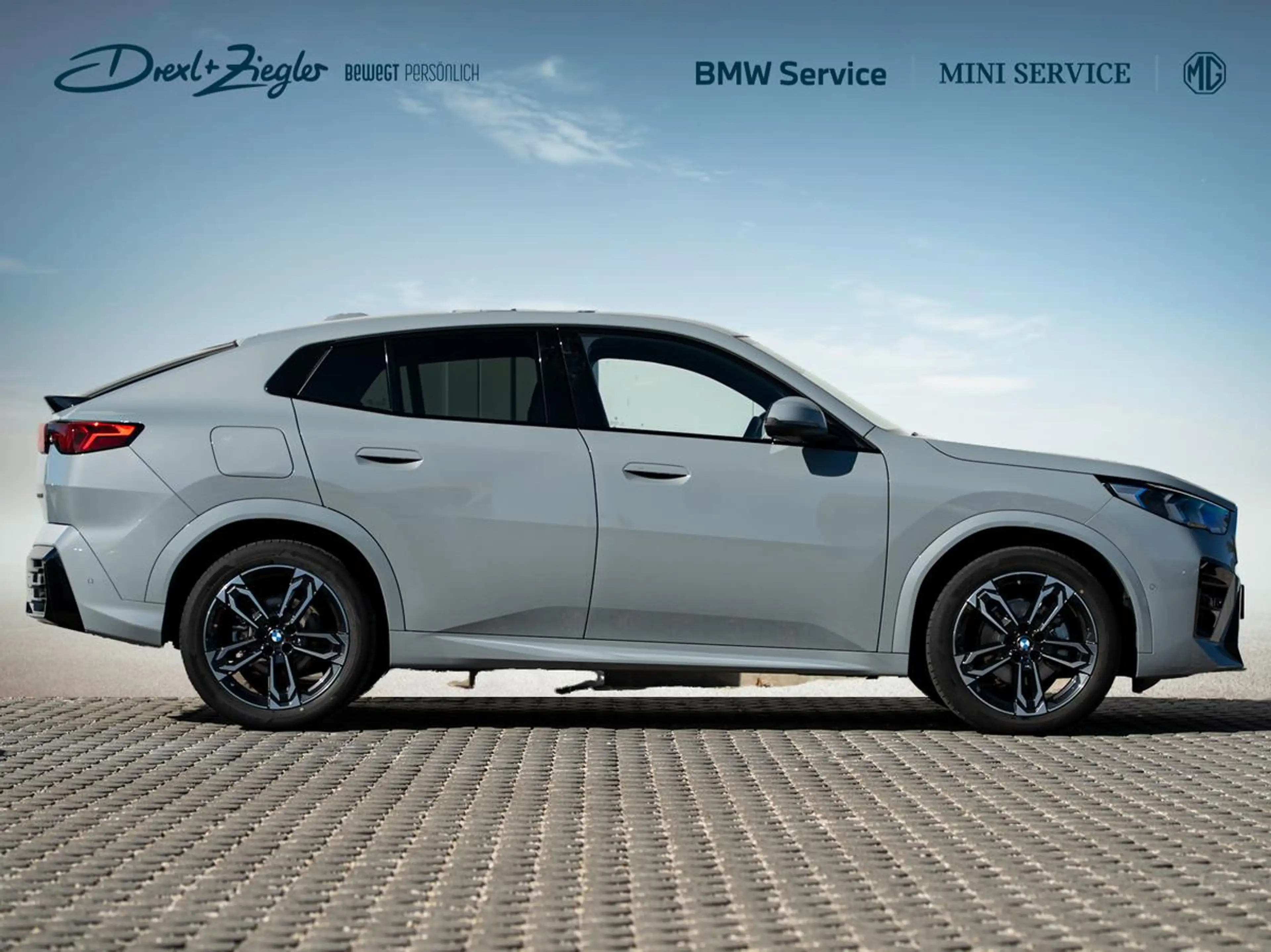 BMW X2 sDrive18d M-Sport AHK PANO KoZg AdLED AktSitz — photo 2