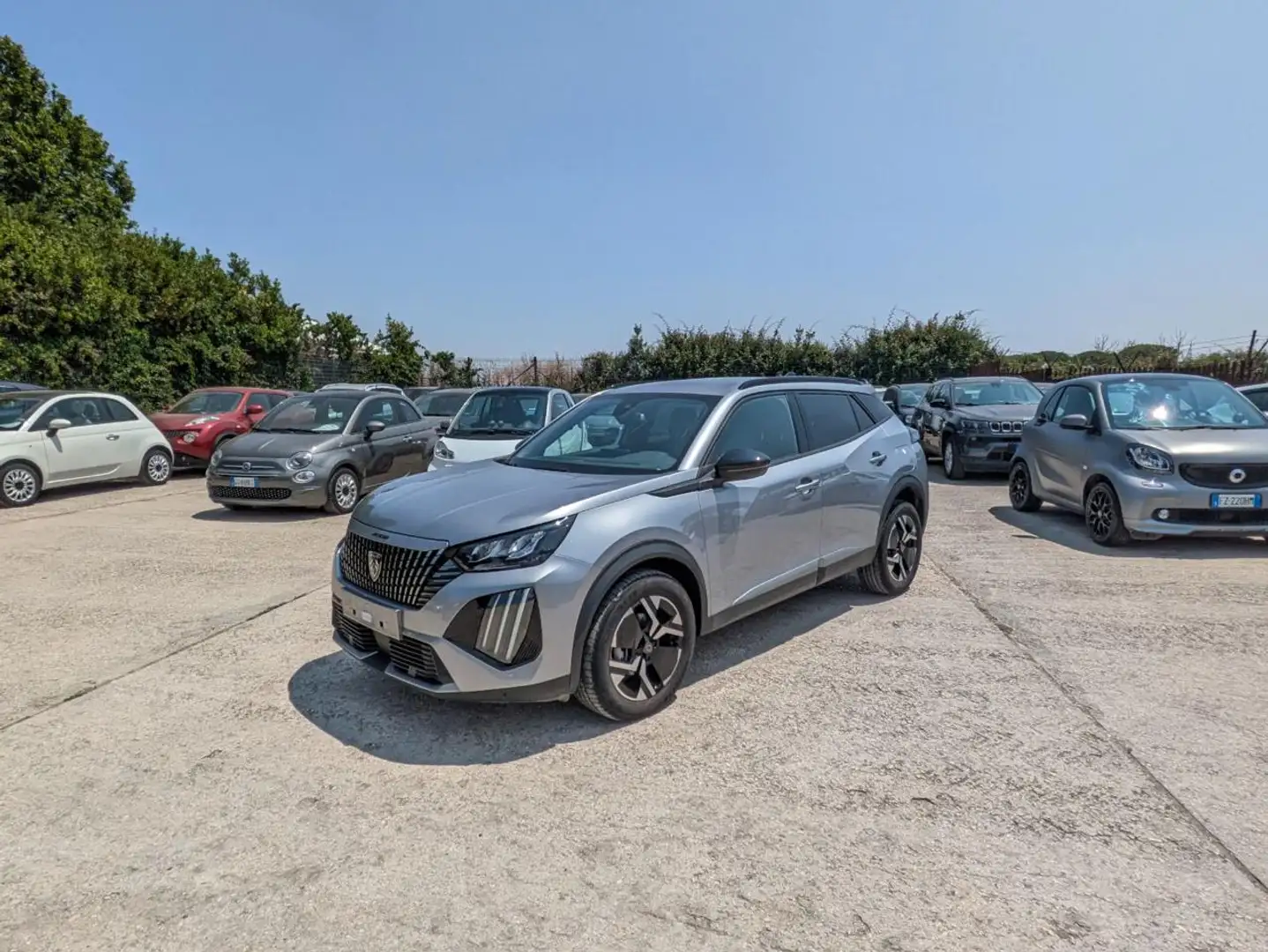 Peugeot 2008 GPL ALLURE 1.2PURETECH 100cv SAFETYPACK Gris - 1