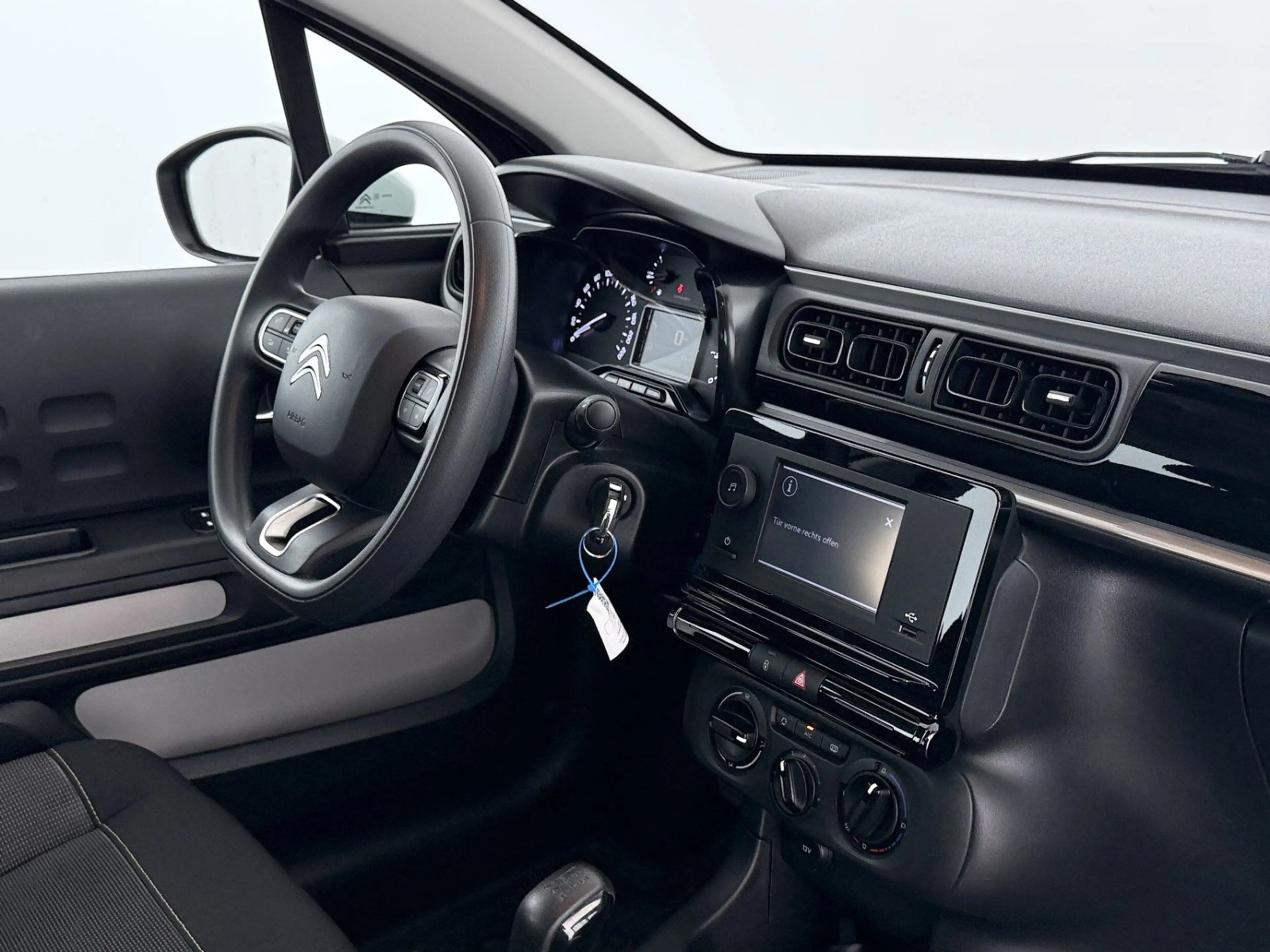 Citroen C3 1.2 PureTech YOU LED TEMPOMAT KLIMA PDC — photo 14