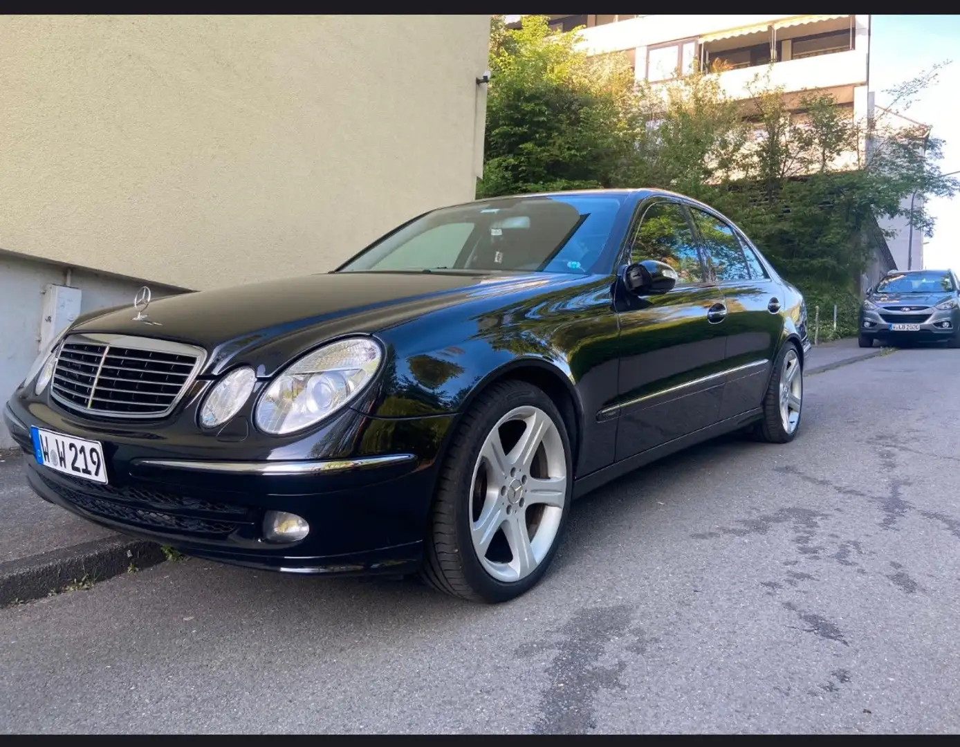 Mercedes-Benz E 280 7G-TRONIC Avantgarde - 1