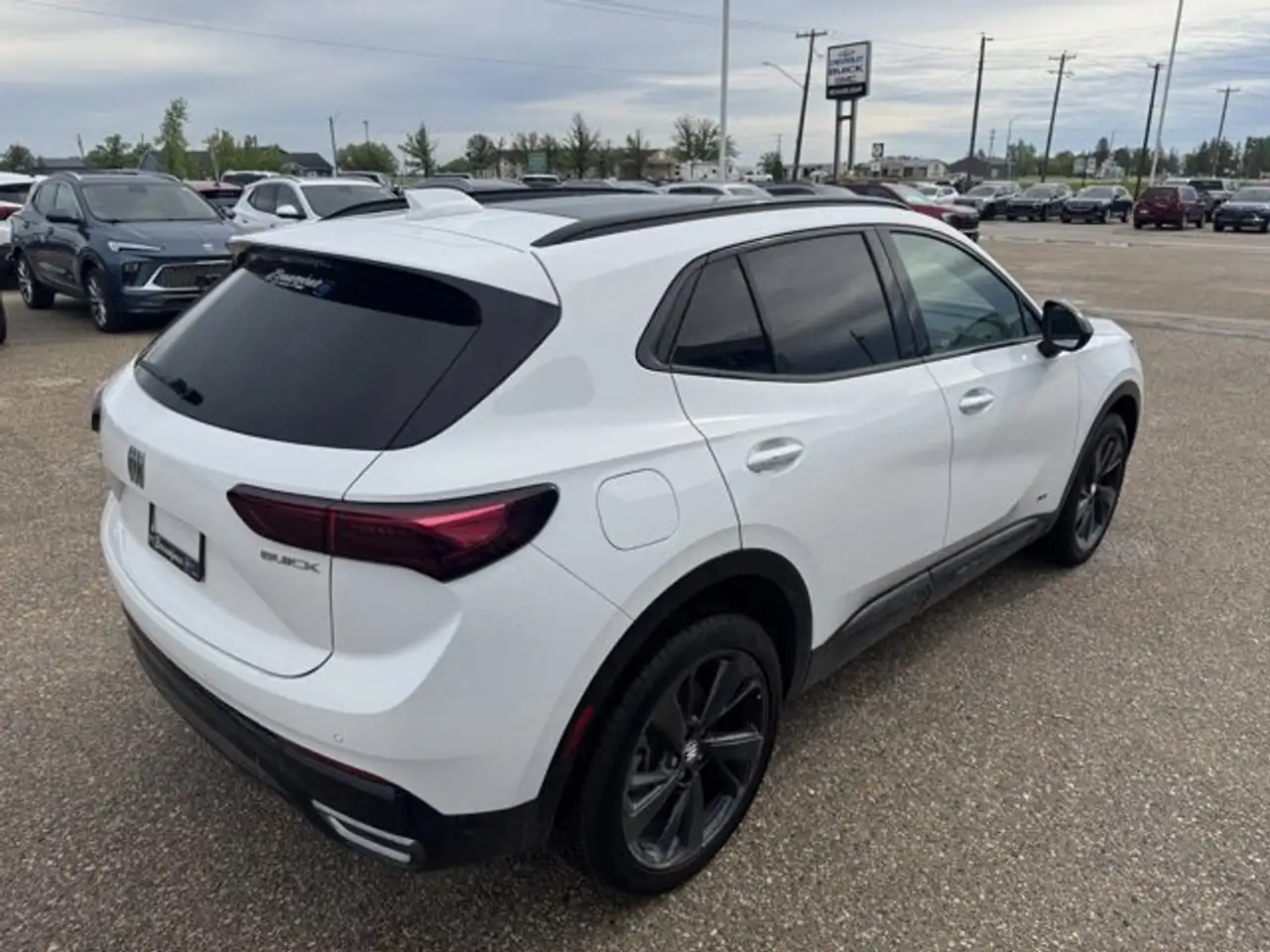 Buick Envision снимка Buick Envision