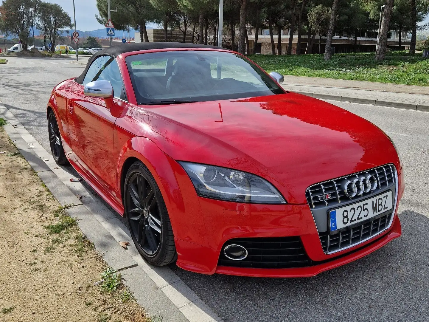 Audi TTS Roadster 2.0 TFSI quattro S-Tronic - 1