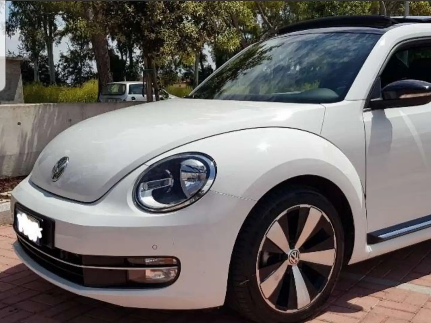 Volkswagen Maggiolino 2.0 tdi bm Sport 150cv dsg Bianco - 2