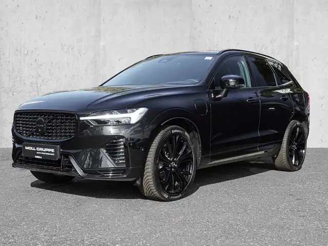Volvo XC60 view 2