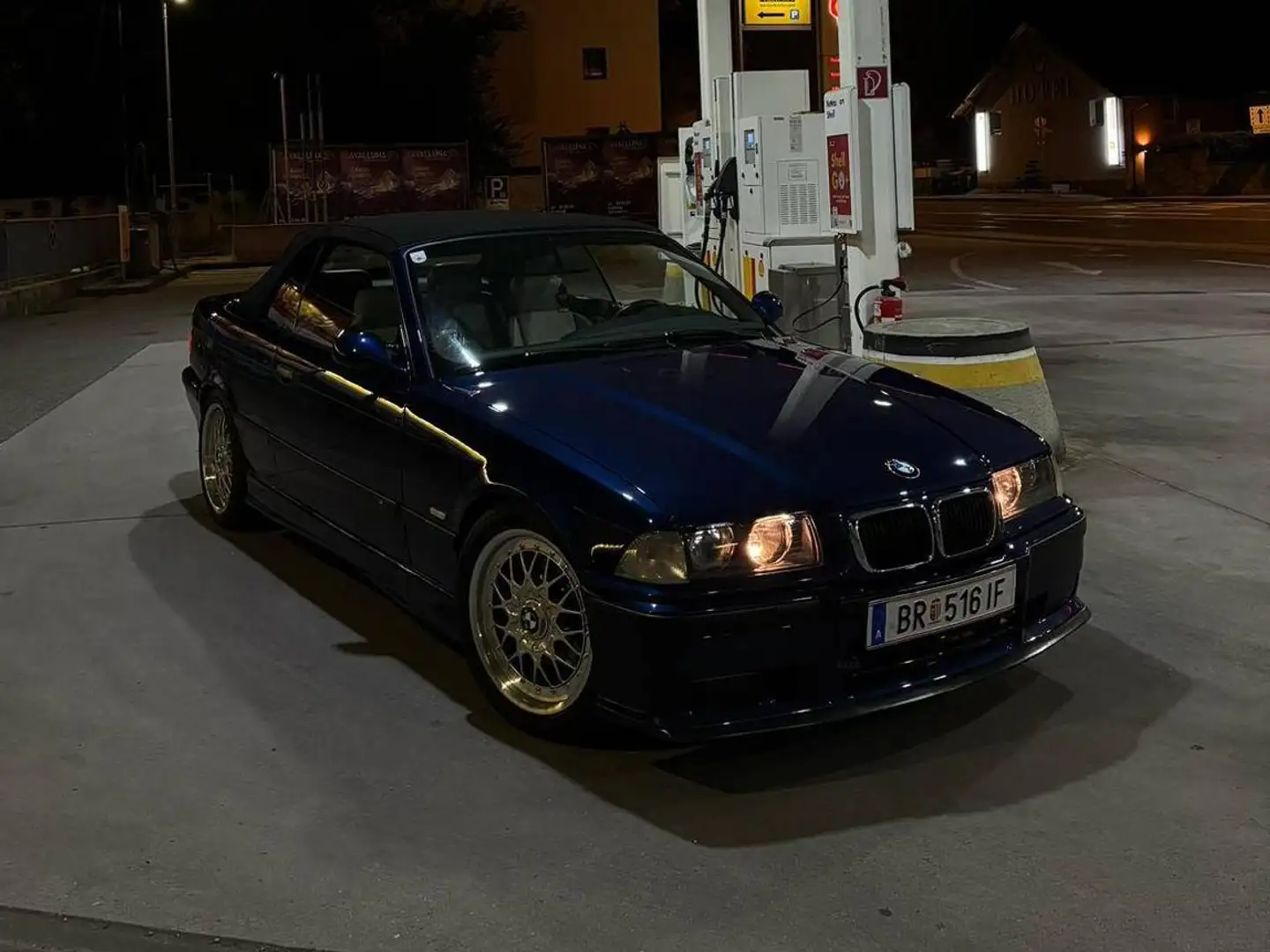 BMW 318 318i Cabrio Blau - 2